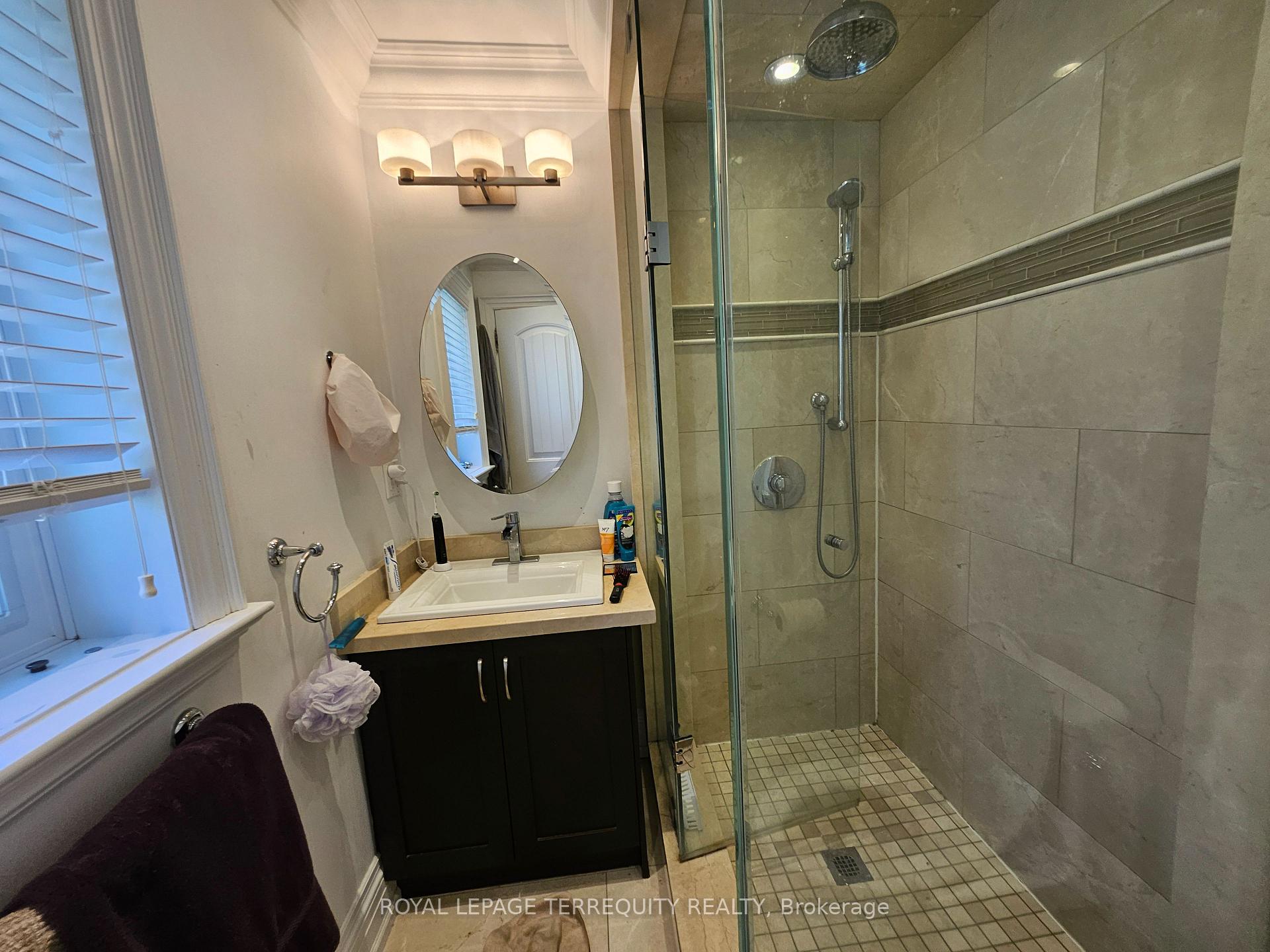 Photo 23 of 148 Viewmount Avenue, Toronto, Englemount-Lawrence — HOMEH