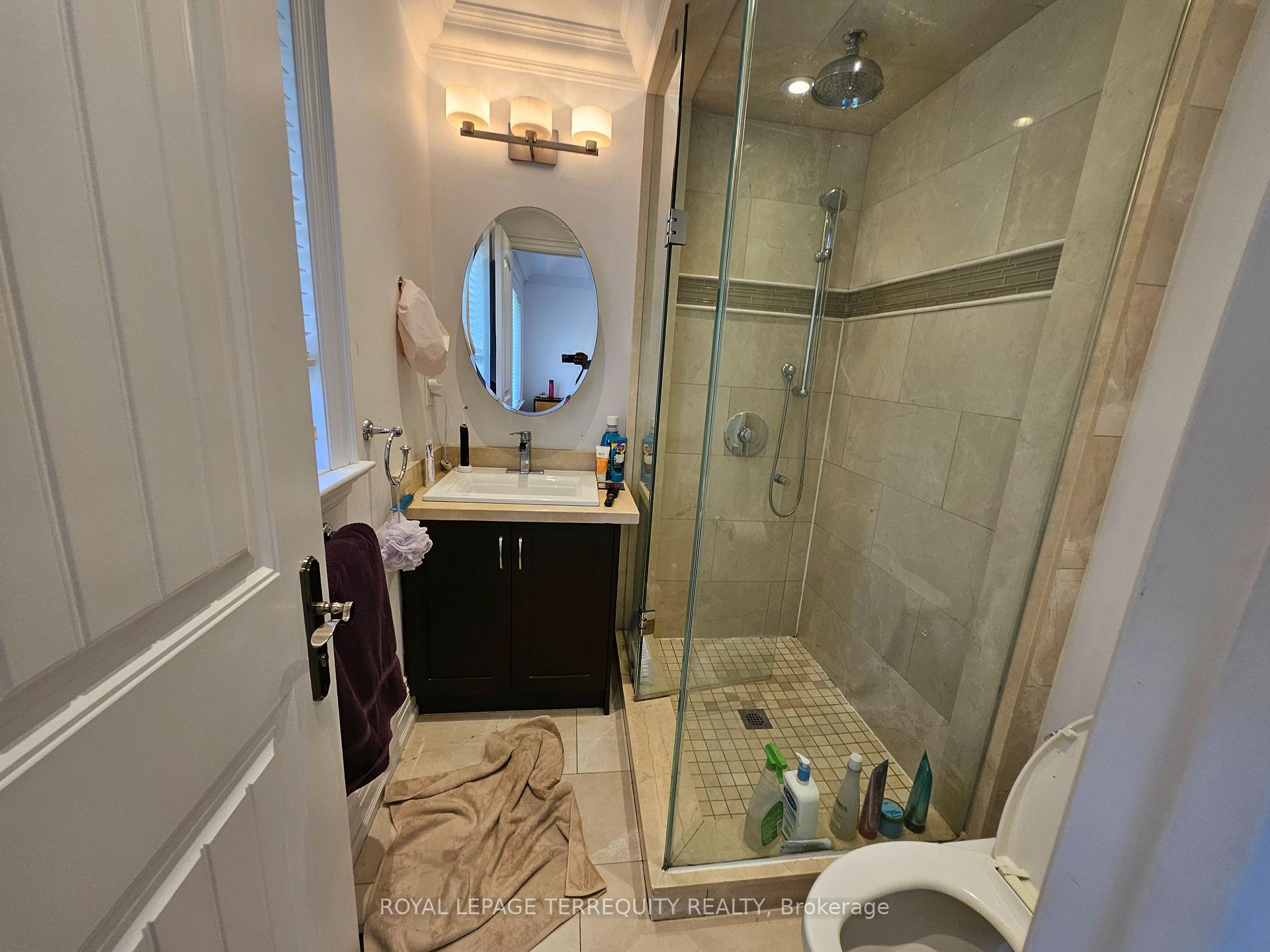 Photo 24 of 148 Viewmount Avenue, Toronto, Englemount-Lawrence — HOMEH