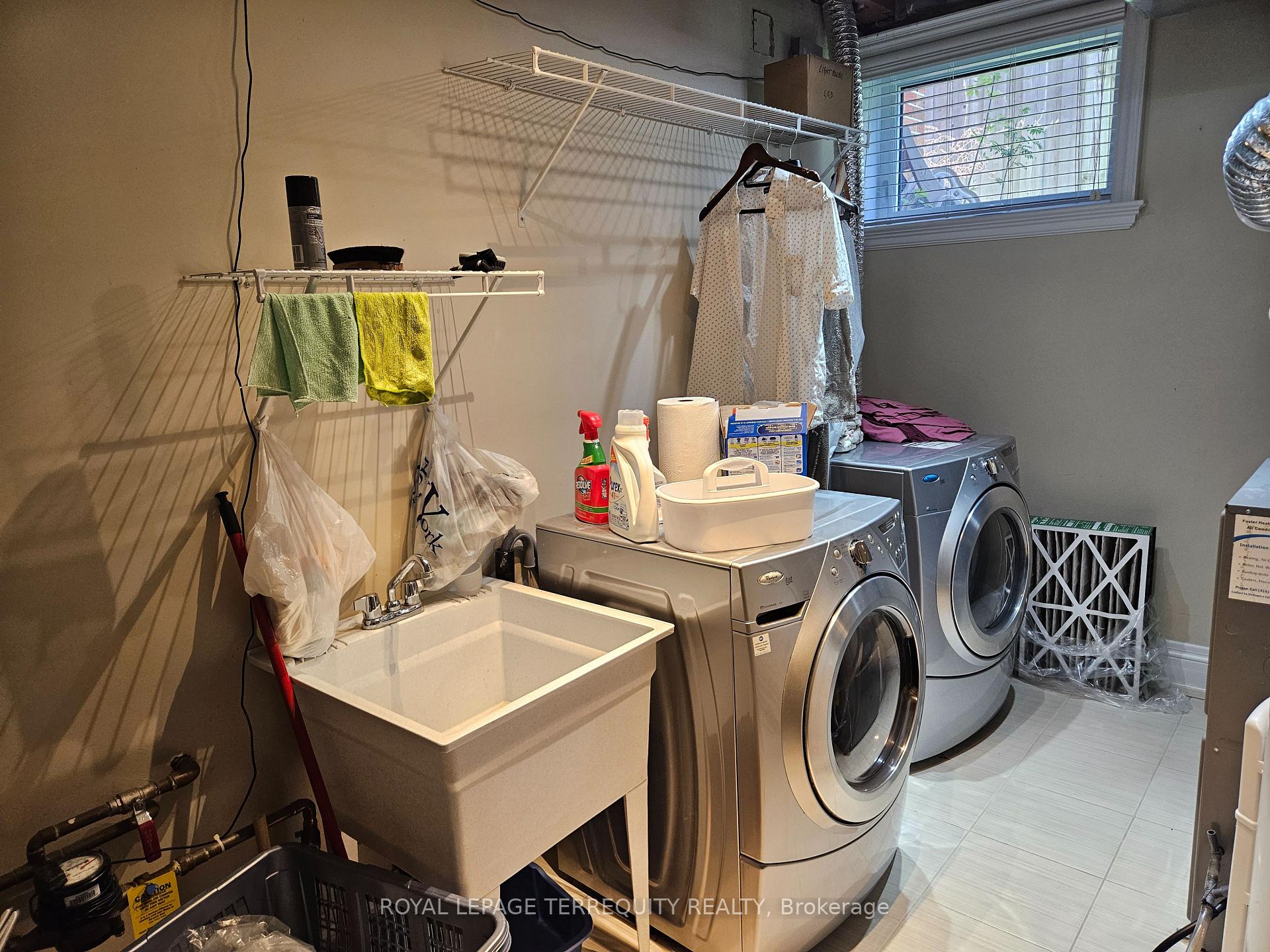 Photo 25 of 148 Viewmount Avenue, Toronto, Englemount-Lawrence — HOMEH