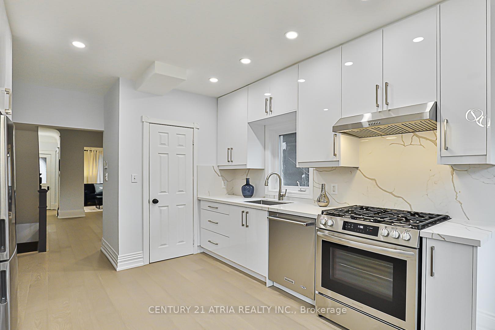 Photo 11 of 10 Wolfrey Avenue, Toronto, North Riverdale — HOMEH
