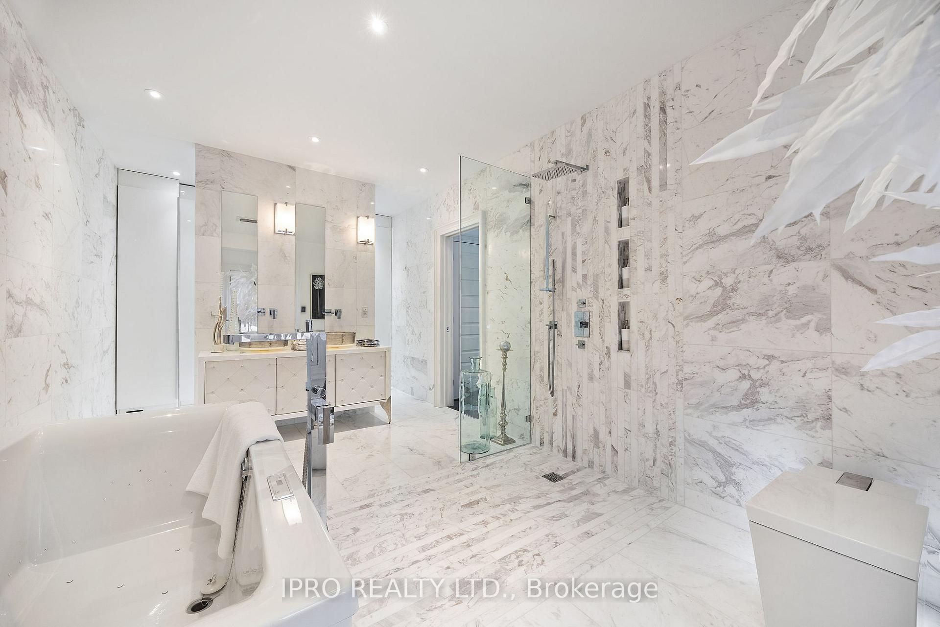 Photo 25 of 20 Fairview Boulevard, Toronto, North Riverdale — HOMEH