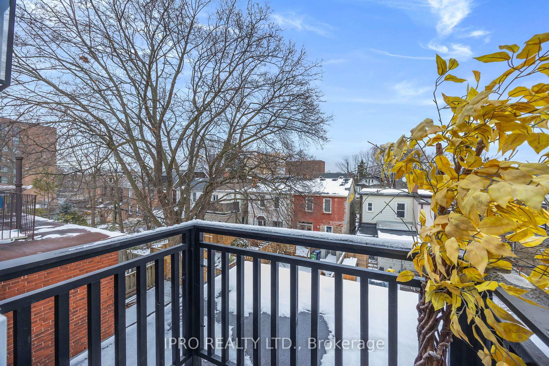Photo 39 of 20 Fairview Boulevard, Toronto, North Riverdale — HOMEH