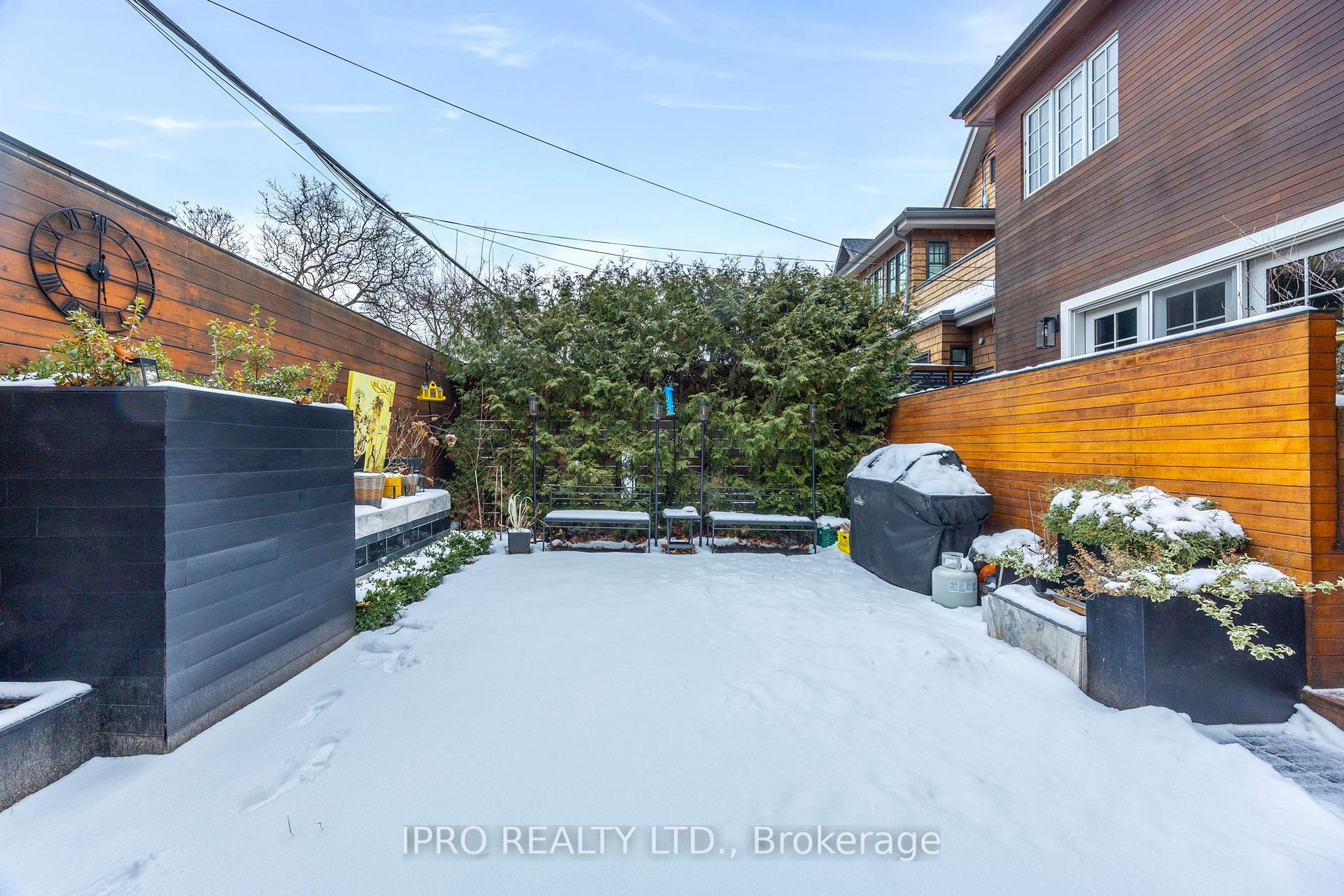 Photo 49 of 20 Fairview Boulevard, Toronto, North Riverdale — HOMEH