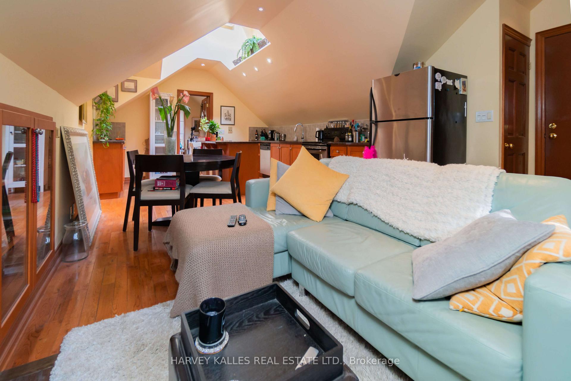 Photo 14 of Unit 5, 37 Metcalfe Street, Toronto, Cabbagetown-South St. James Town — HOMEH