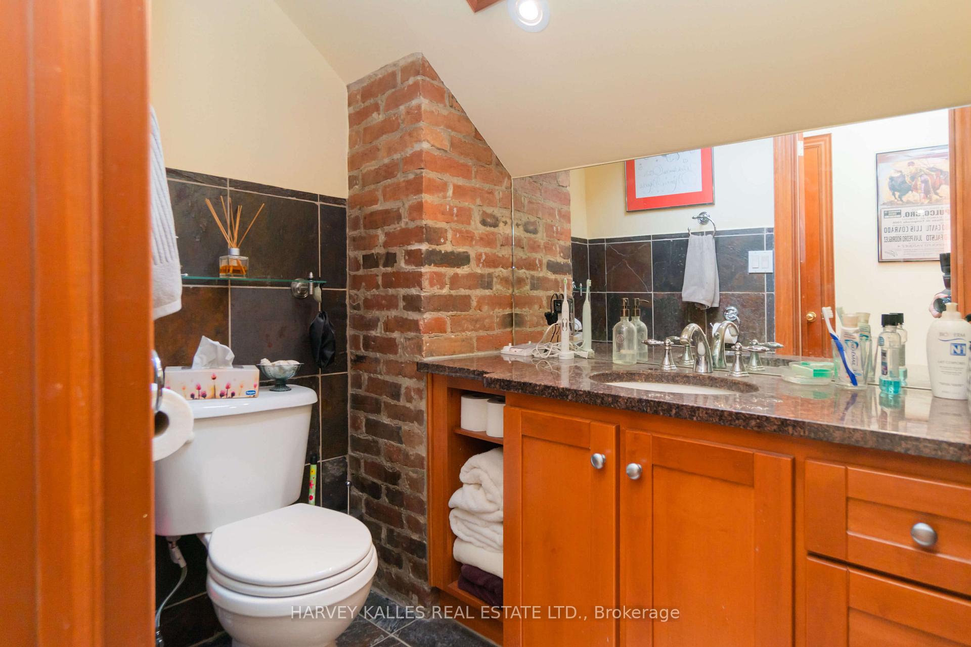 Photo 28 of Unit 5, 37 Metcalfe Street, Toronto, Cabbagetown-South St. James Town — HOMEH
