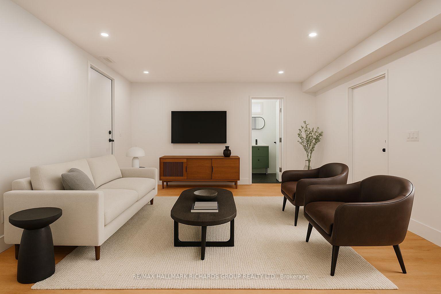 Photo 2 of Unit 4, 584 Jones Avenue, Toronto, Blake-Jones — HOMEH