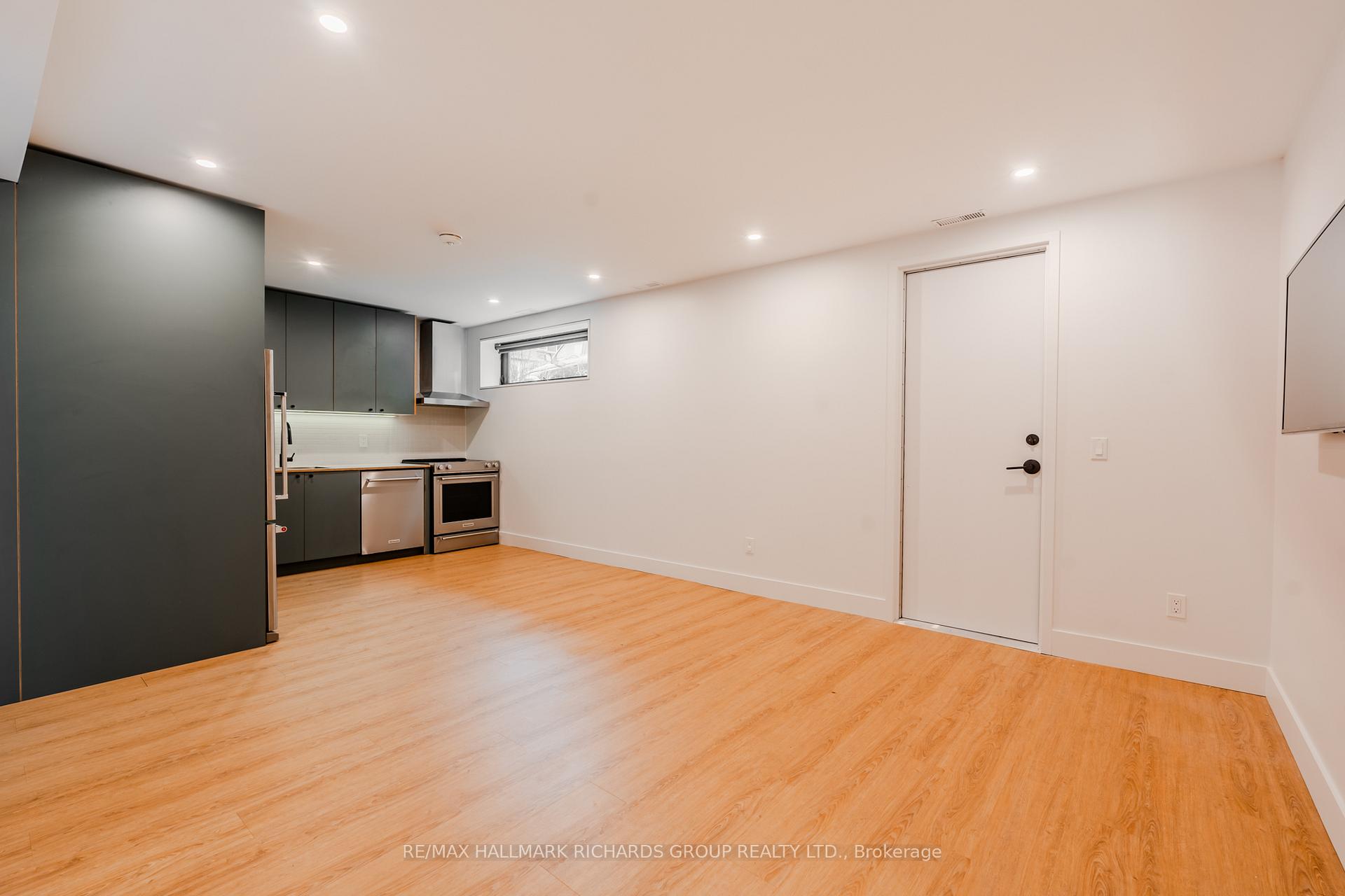 Photo 5 of Unit 4, 584 Jones Avenue, Toronto, Blake-Jones — HOMEH