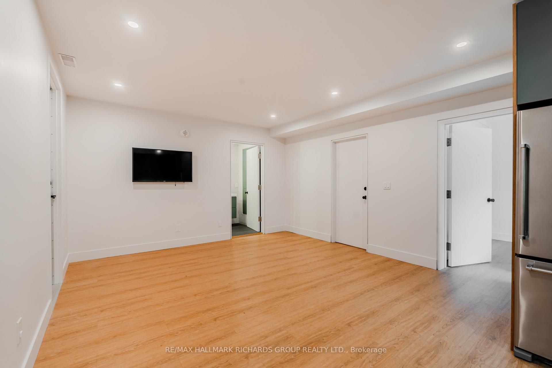 Photo 6 of Unit 4, 584 Jones Avenue, Toronto, Blake-Jones — HOMEH