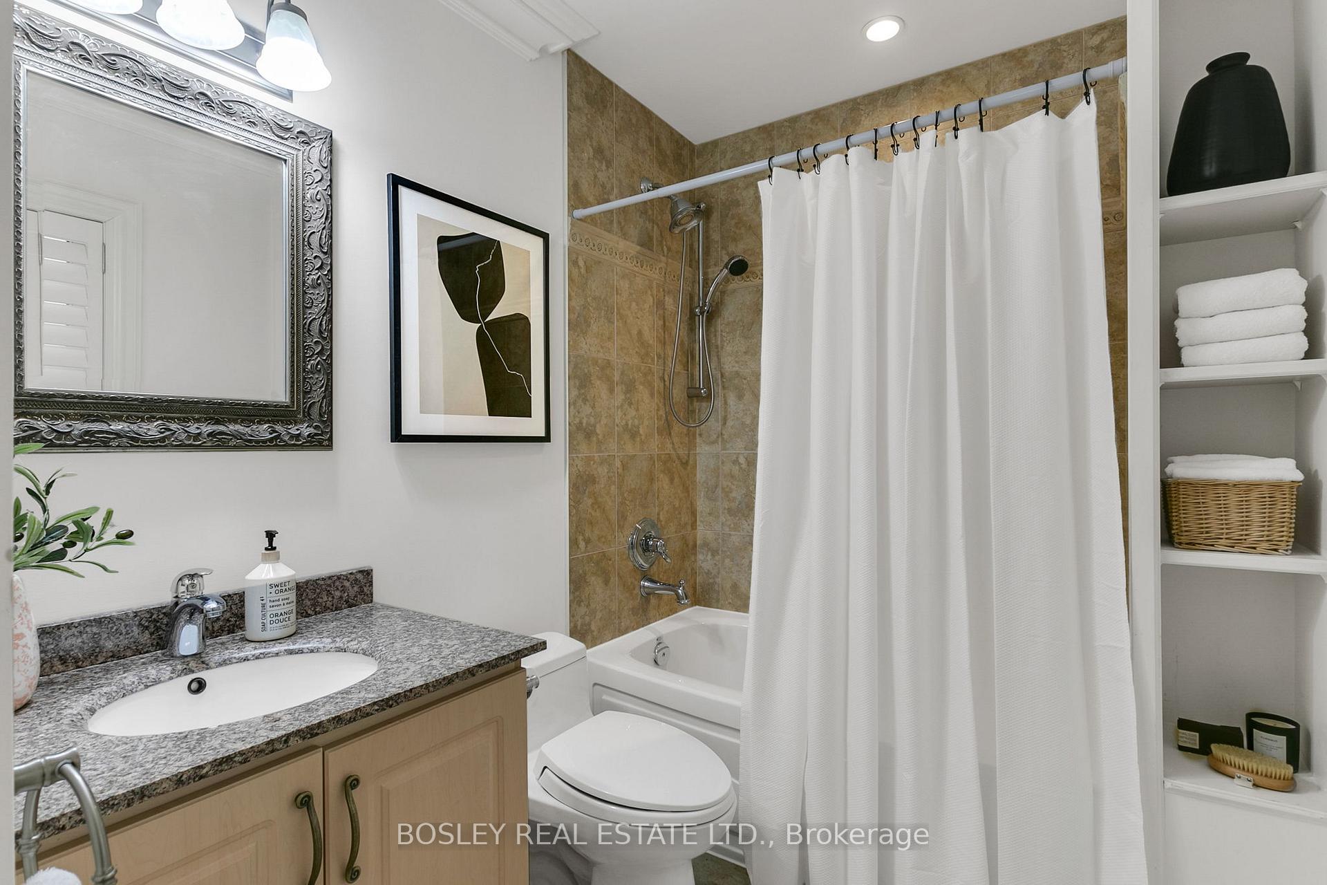 Photo 34 of 256 Haddington Avenue, Toronto, Bedford Park-Nortown — HOMEH
