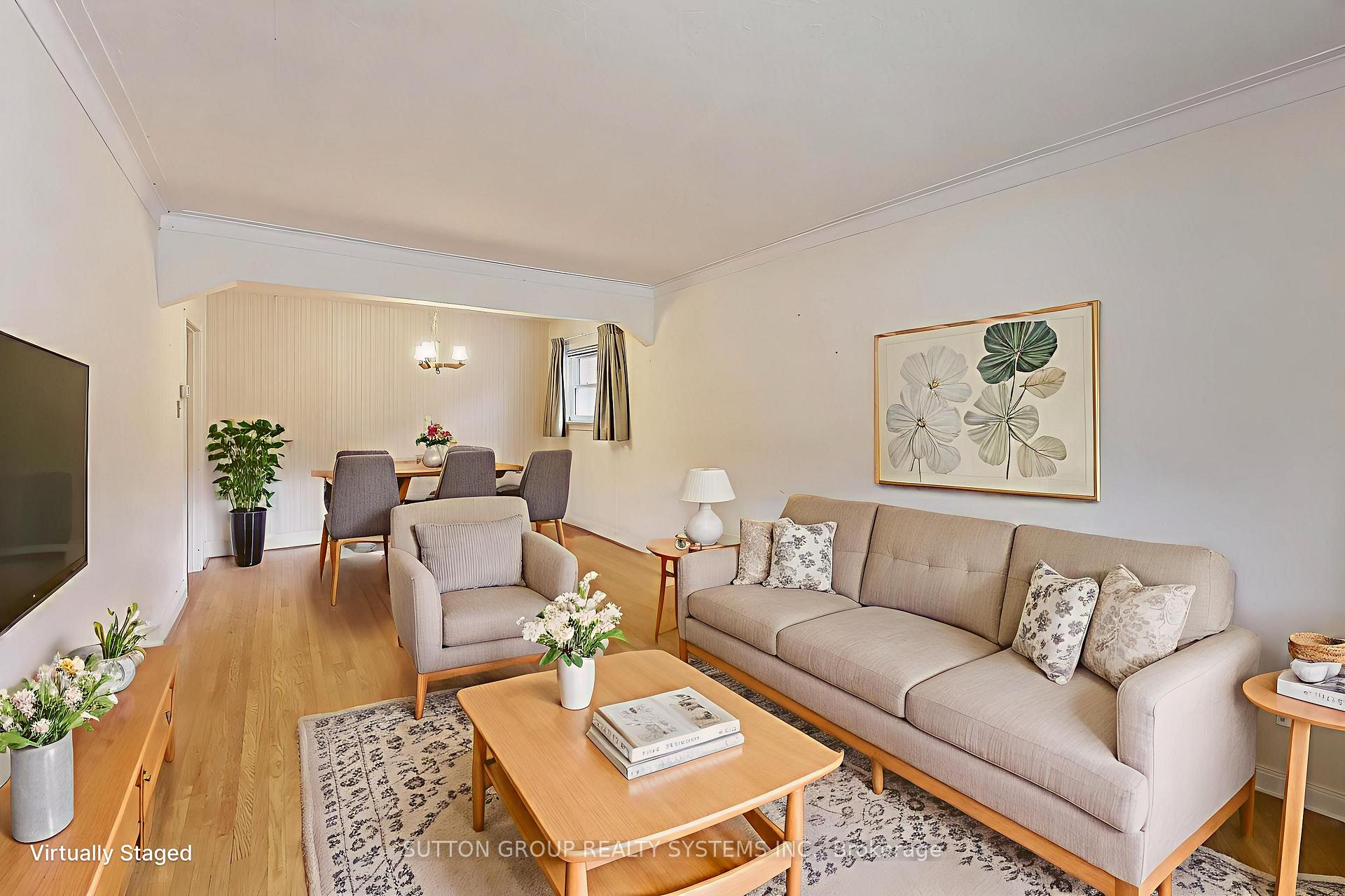 Photo 4 of 31 Doris Drive, Toronto, O'Connor-Parkview — HOMEH