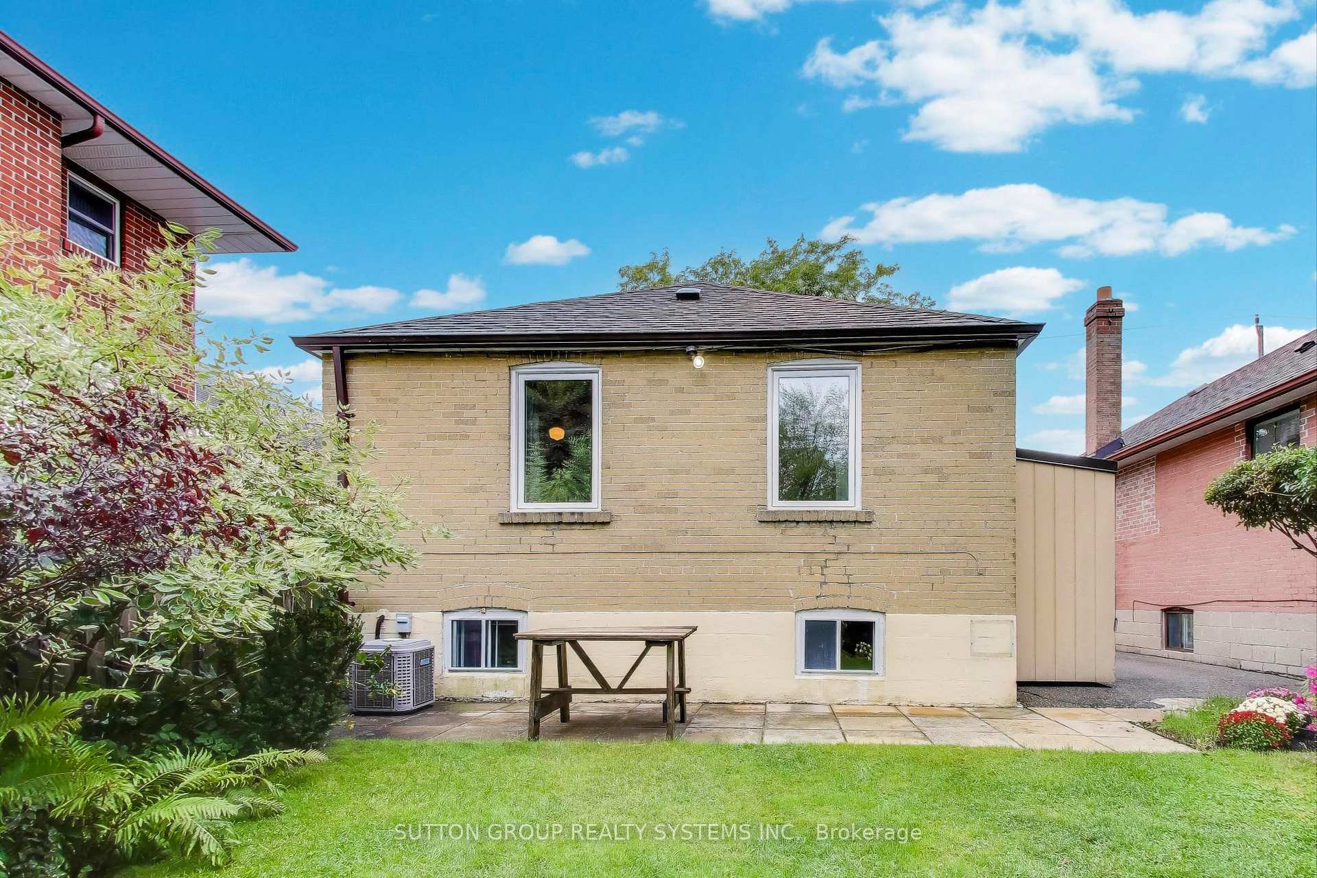 Photo 29 of 31 Doris Drive, Toronto, O'Connor-Parkview — HOMEH