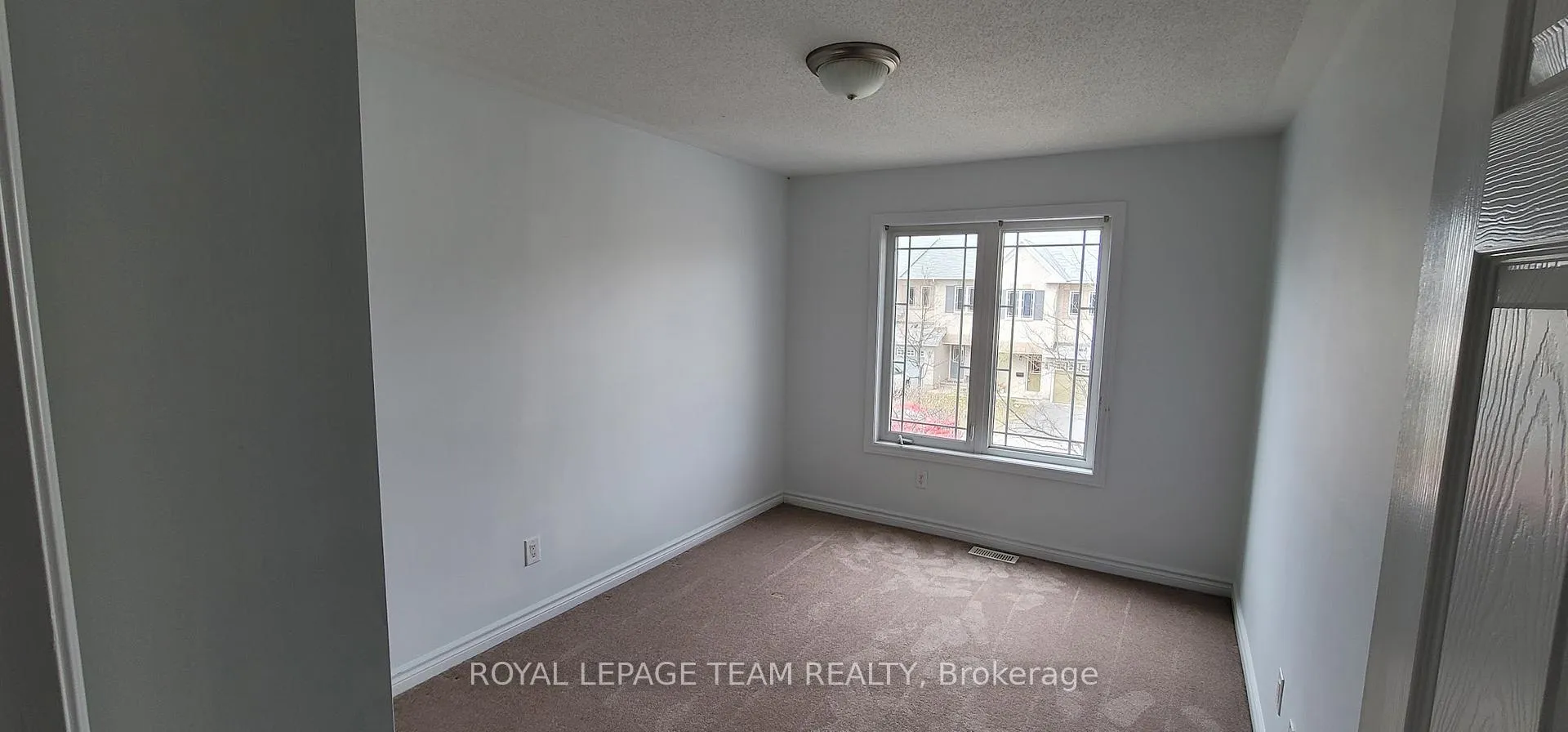 Photo 2 of 406 Galatina Way, Ottawa, Kanata - Morgan's Grant/South March — HOMEH