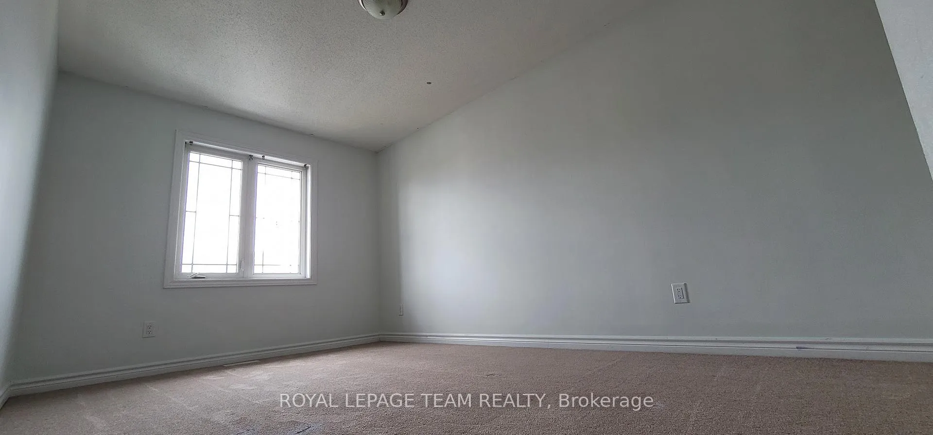 Photo 4 of 406 Galatina Way, Ottawa, Kanata - Morgan's Grant/South March — HOMEH