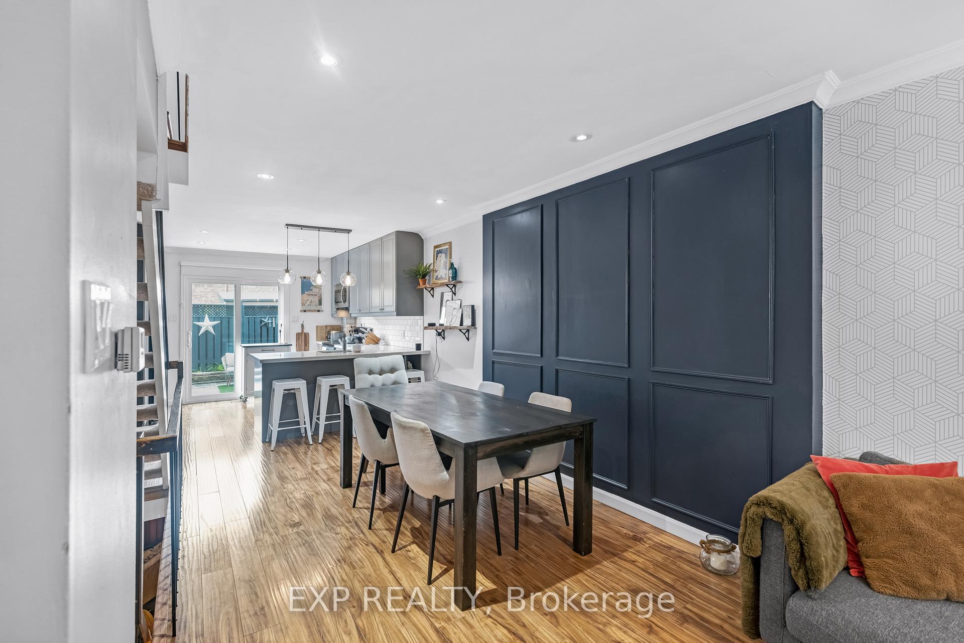 Photo 7 of 14 Lount Street, Toronto, Greenwood-Coxwell — HOMEH