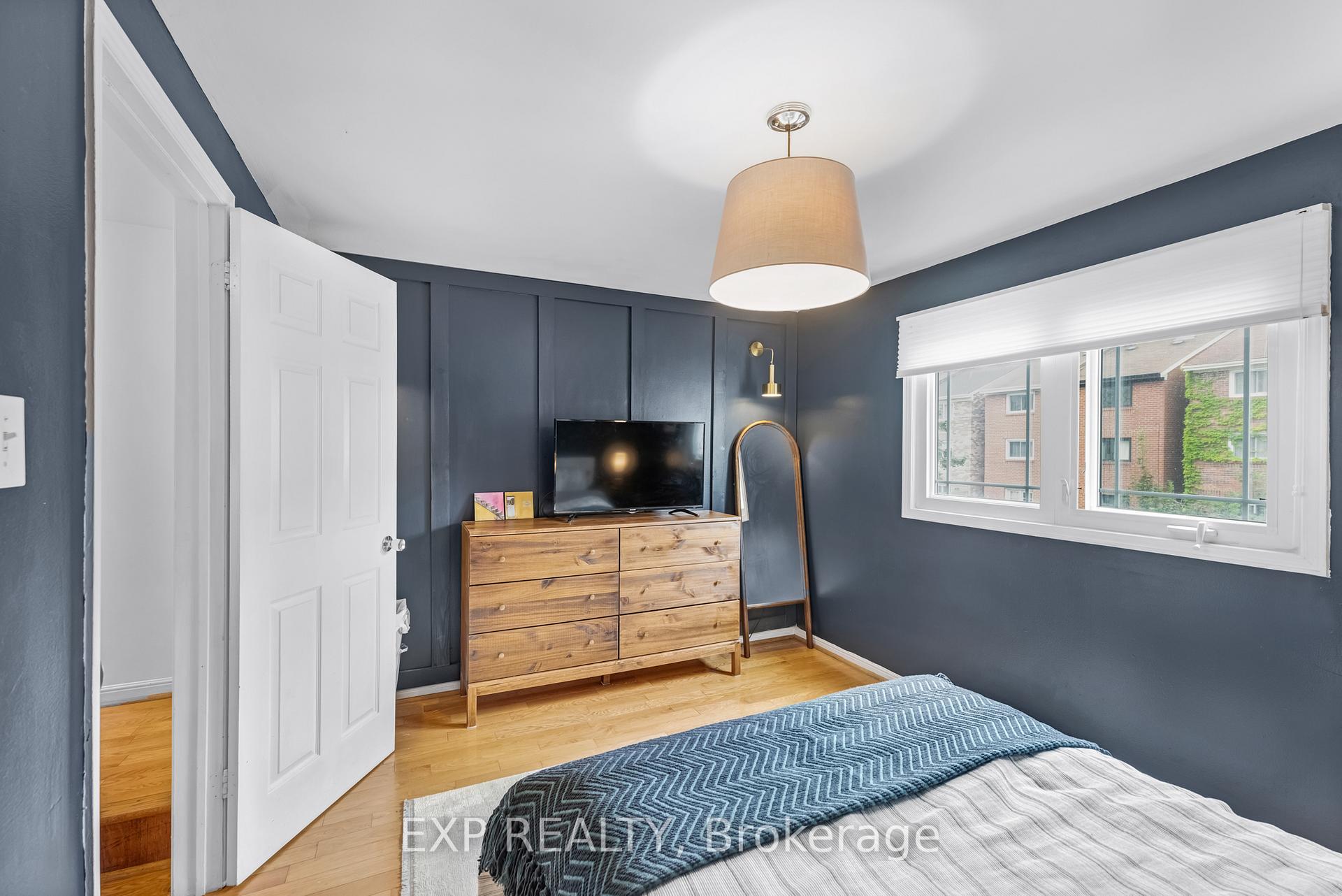 Photo 17 of 14 Lount Street, Toronto, Greenwood-Coxwell — HOMEH