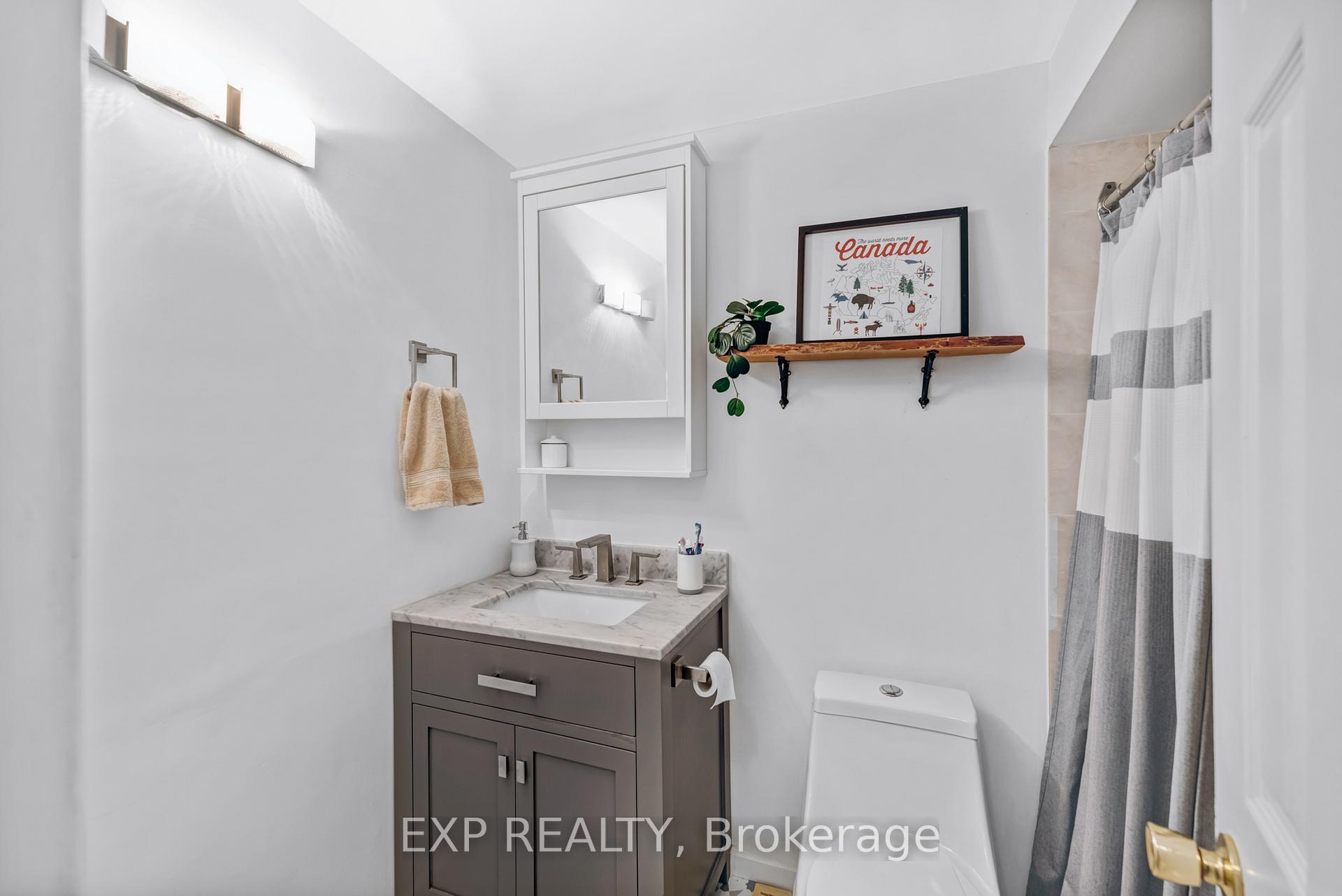 Photo 21 of 14 Lount Street, Toronto, Greenwood-Coxwell — HOMEH
