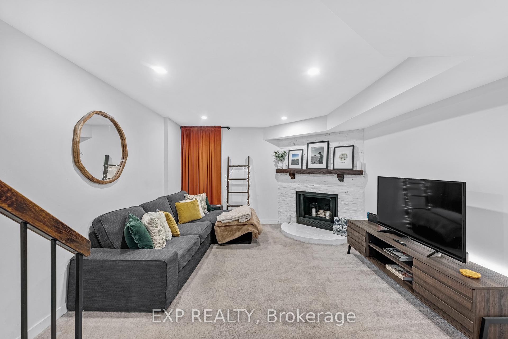 Photo 30 of 14 Lount Street, Toronto, Greenwood-Coxwell — HOMEH