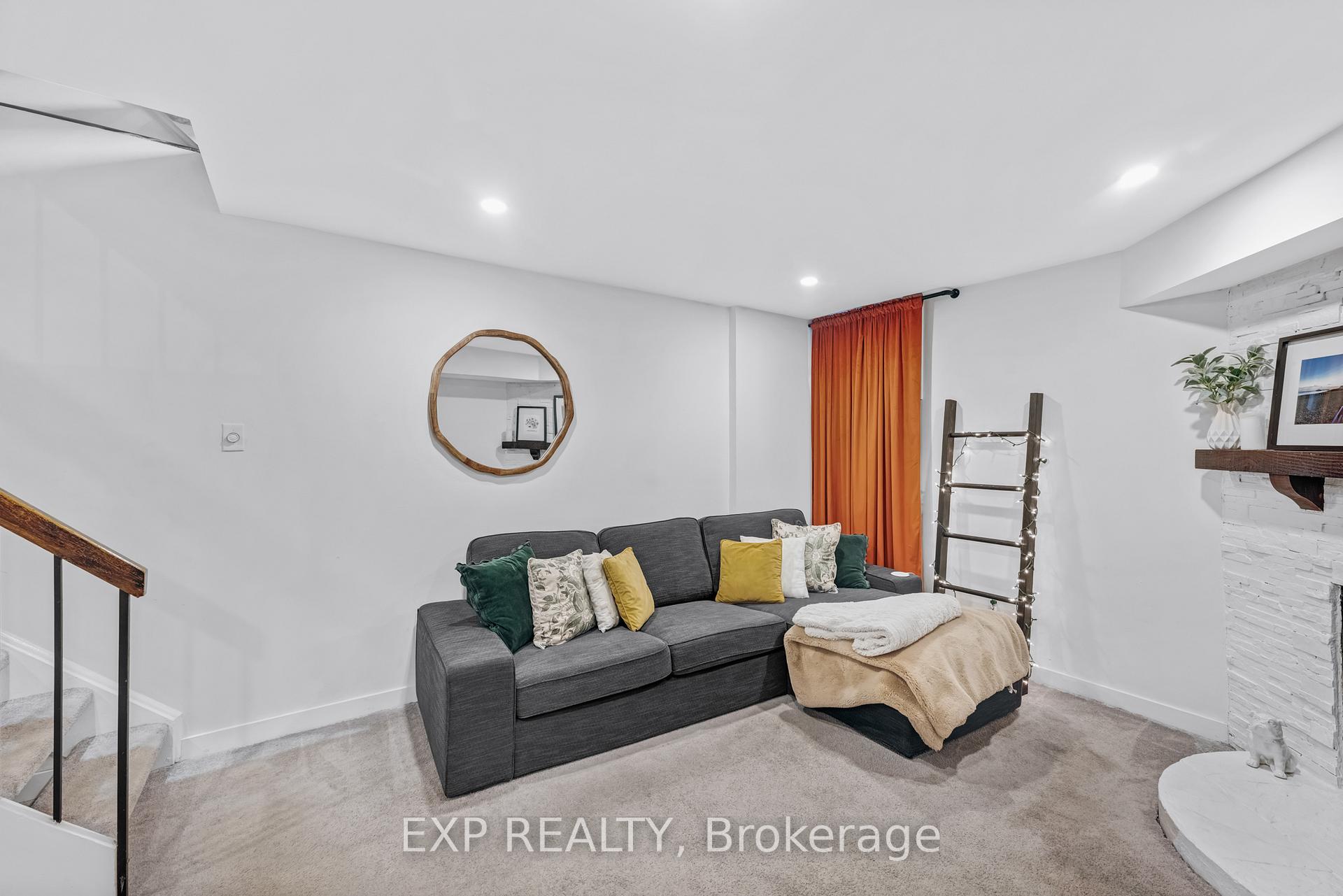 Photo 31 of 14 Lount Street, Toronto, Greenwood-Coxwell — HOMEH
