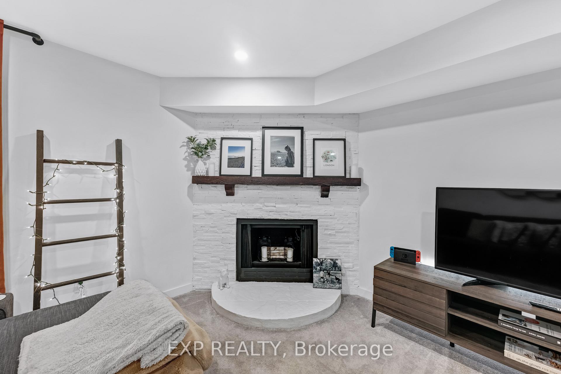 Photo 33 of 14 Lount Street, Toronto, Greenwood-Coxwell — HOMEH
