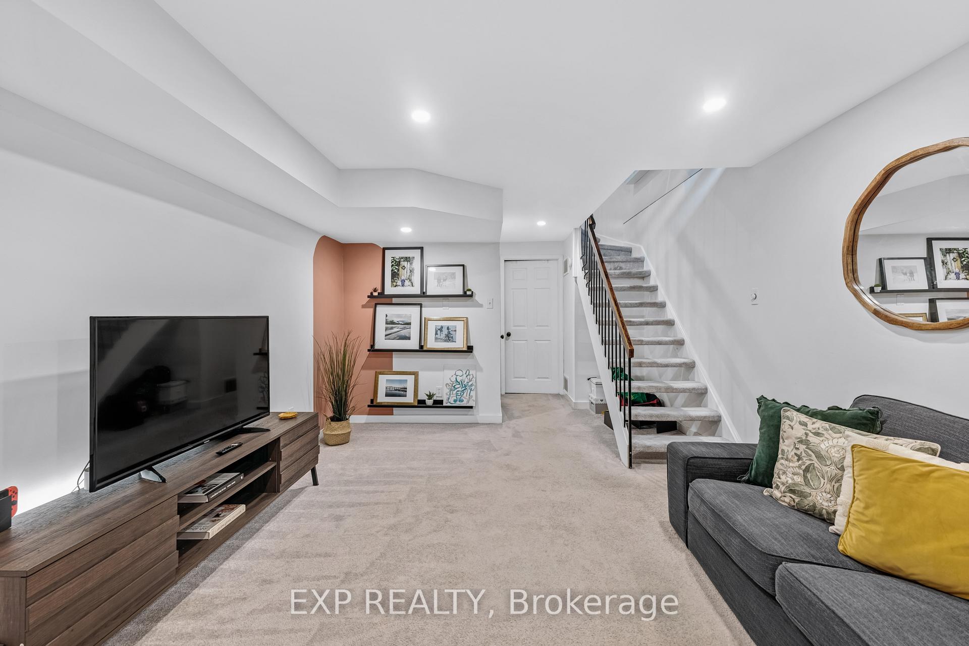 Photo 34 of 14 Lount Street, Toronto, Greenwood-Coxwell — HOMEH