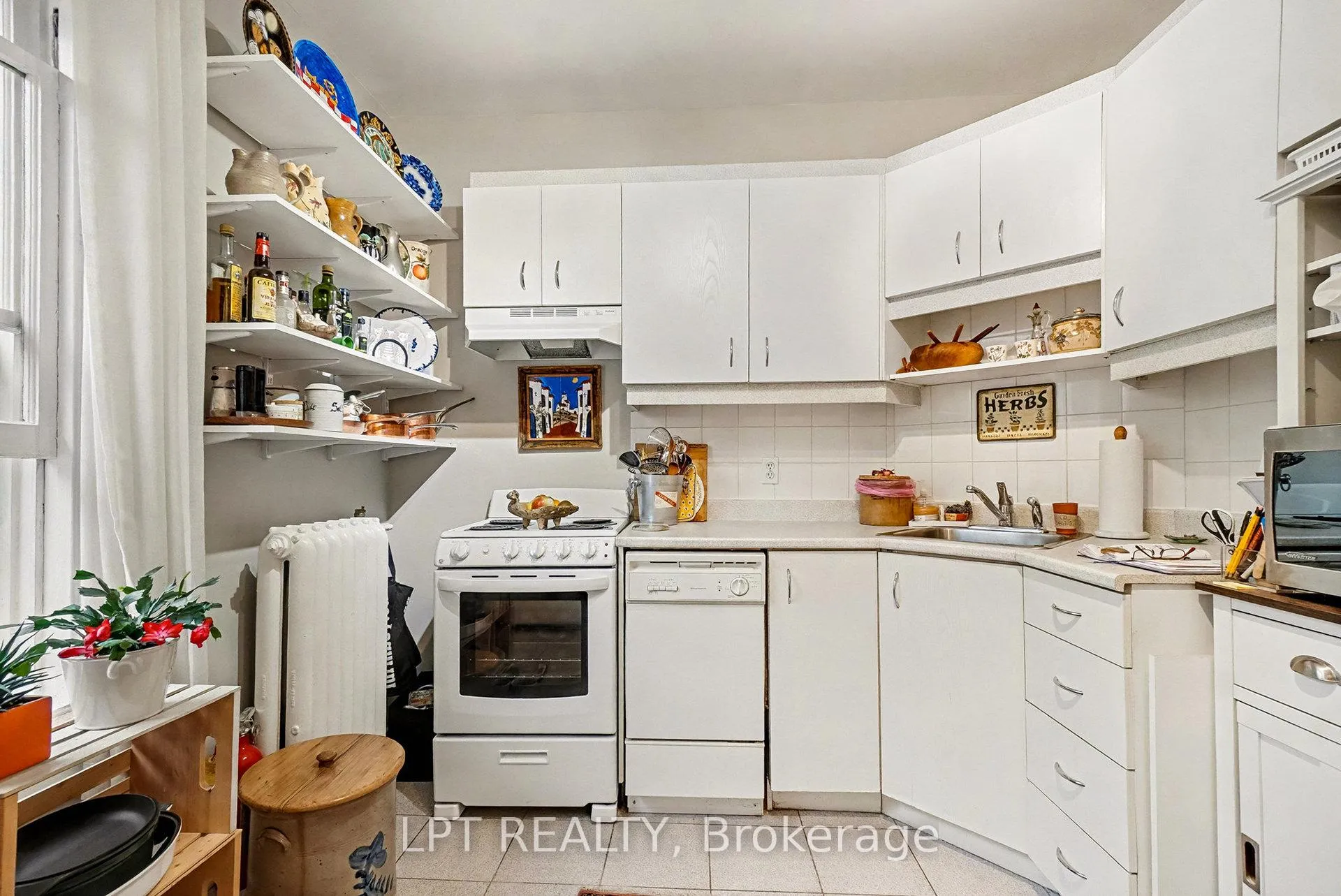 Photo 20 of 542 Maclaren Street, Ottawa, Ottawa Centre — HOMEH