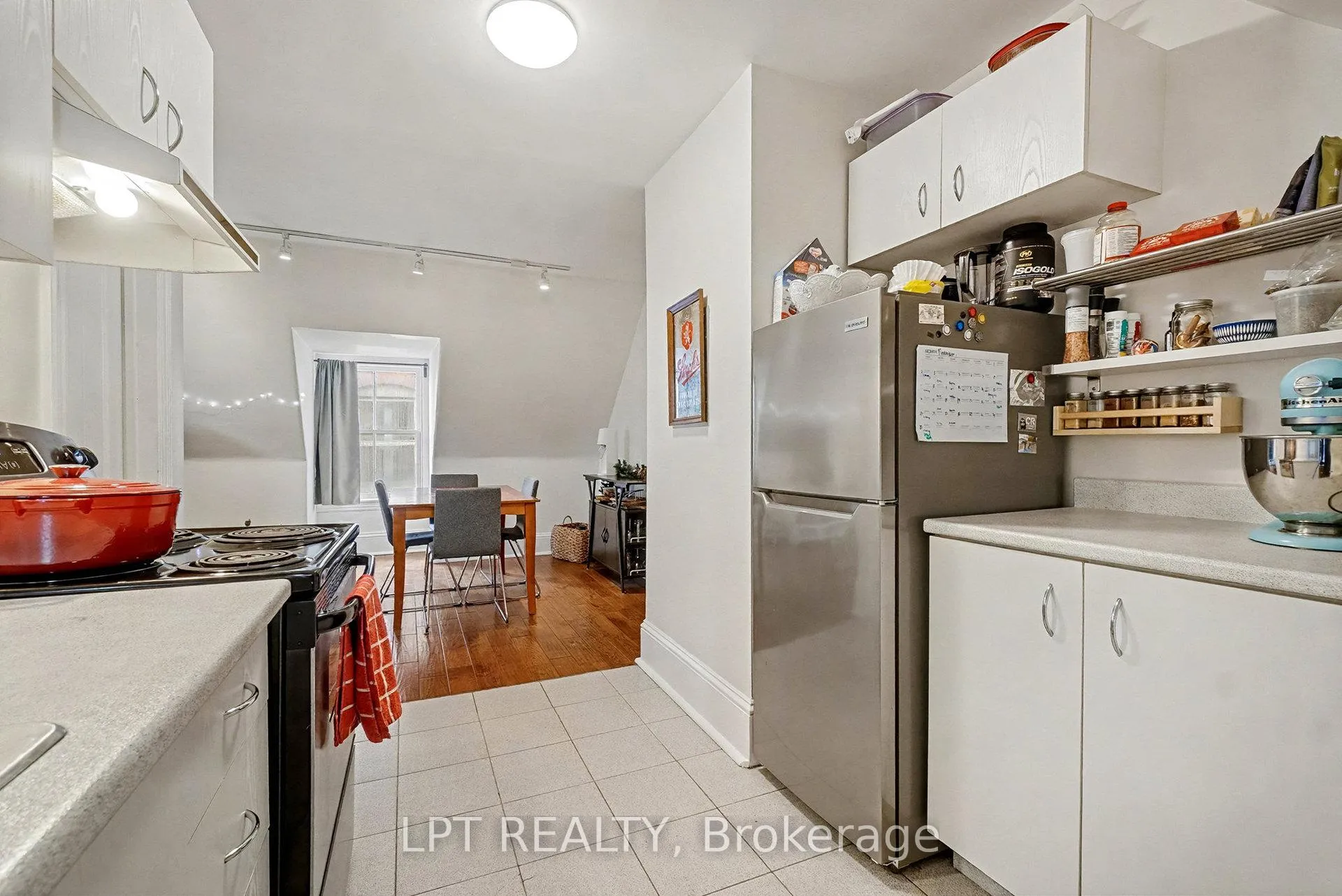 Photo 30 of 542 Maclaren Street, Ottawa, Ottawa Centre — HOMEH