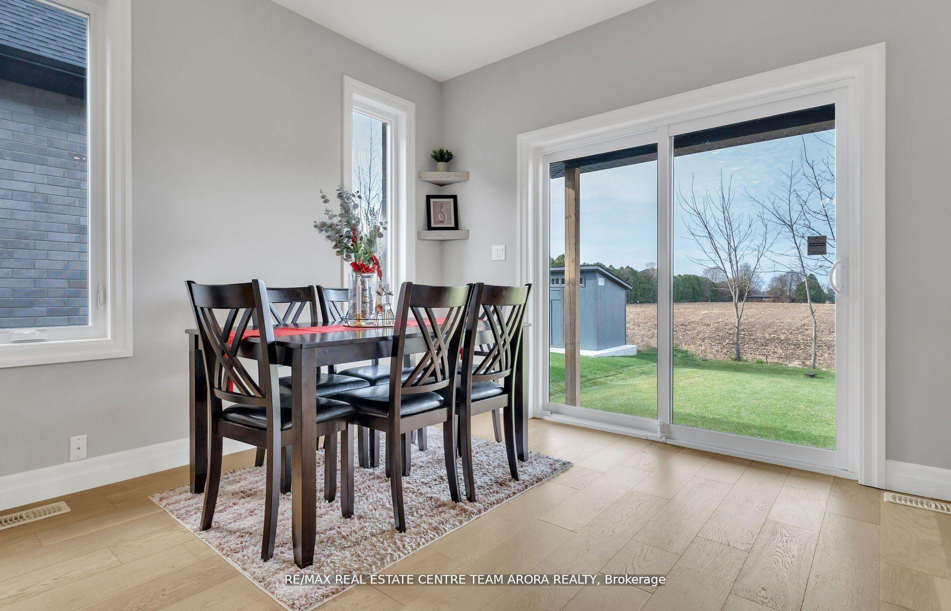 Photo 12 of 177 Collins Way, Strathroy-Caradoc, SE — HOMEH