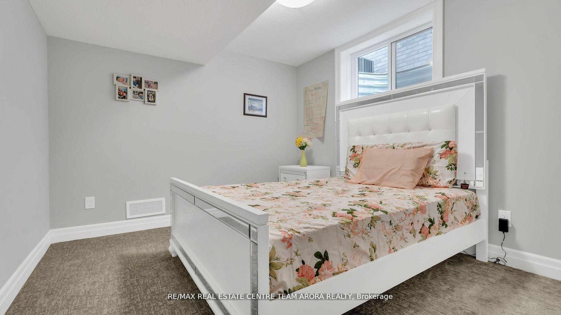 Photo 18 of 177 Collins Way, Strathroy-Caradoc, SE — HOMEH