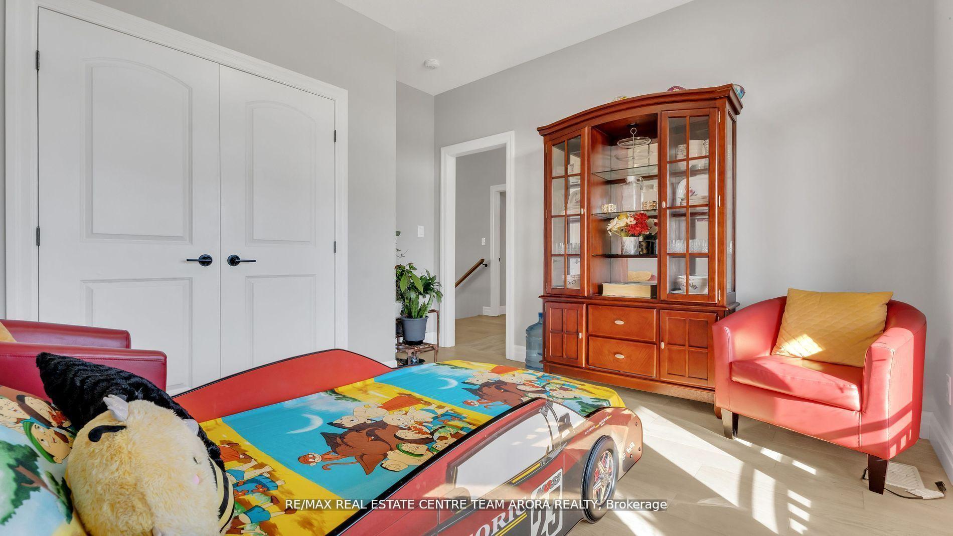 Photo 23 of 177 Collins Way, Strathroy-Caradoc, SE — HOMEH