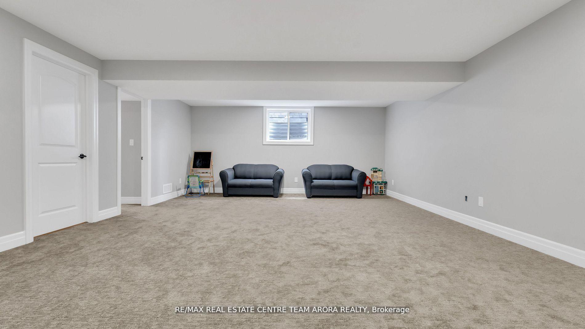 Photo 25 of 177 Collins Way, Strathroy-Caradoc, SE — HOMEH