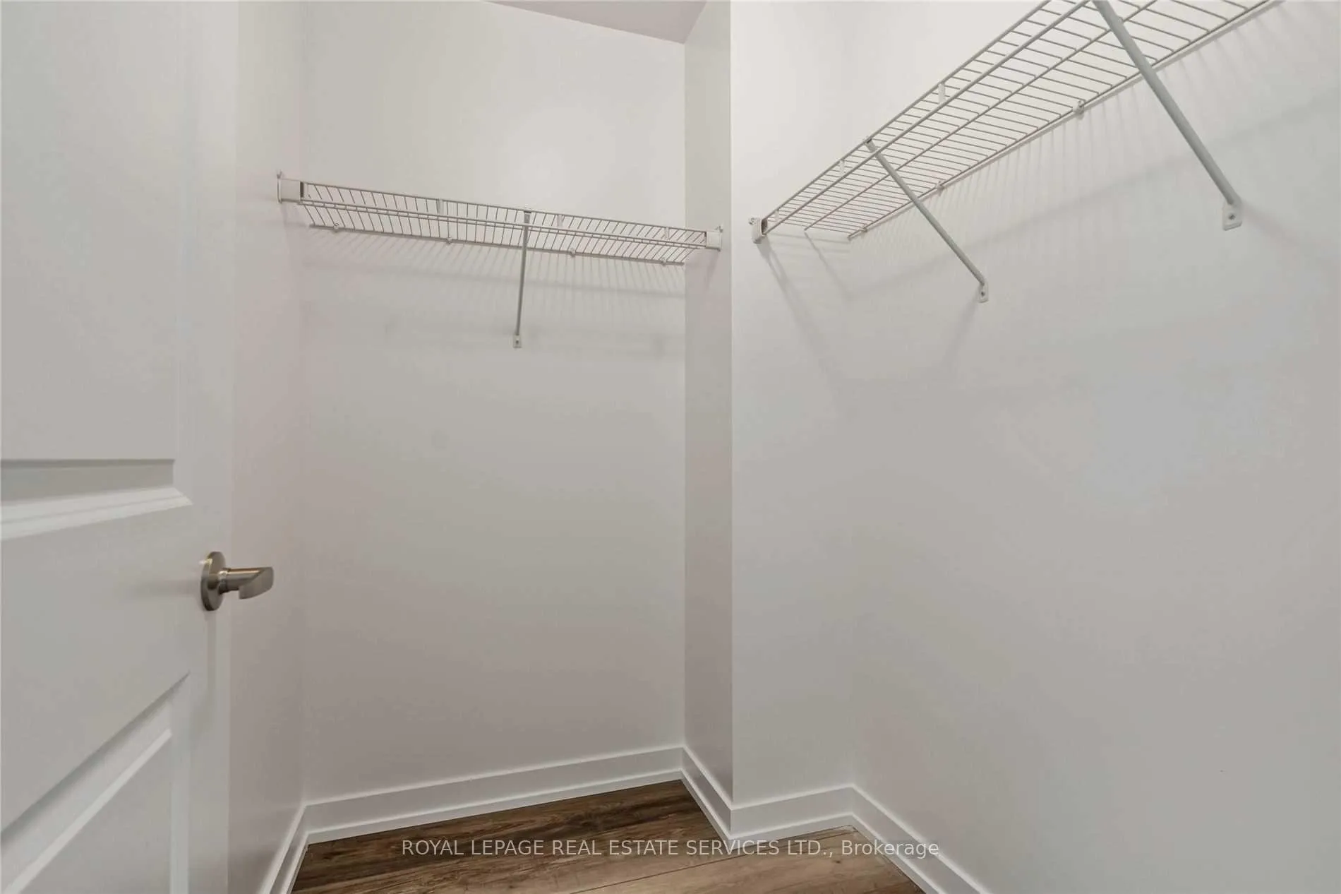 Photo 15 of Unit 122, 450 Dundas Street E, Hamilton, Waterdown — HOMEH