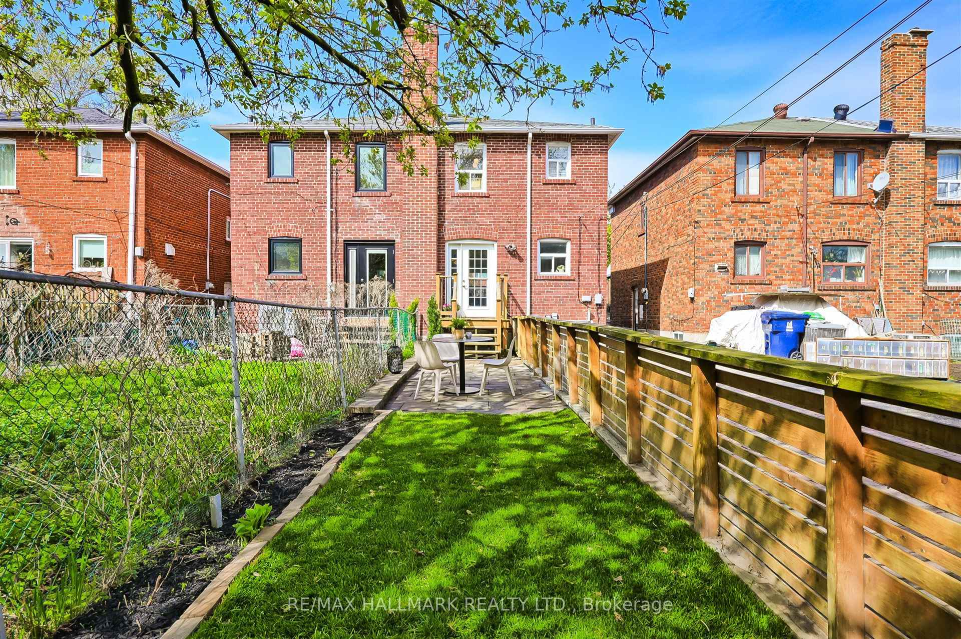 Photo 5 of 41 Hertle Avenue, Toronto, Greenwood-Coxwell — HOMEH