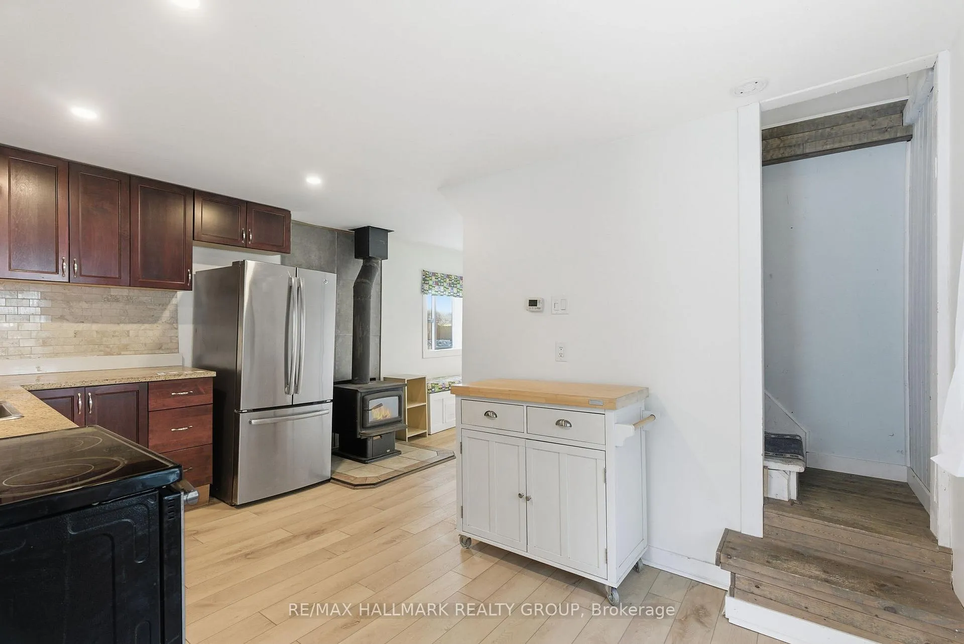 Photo 6 of 10450 Clark Road, North Dundas, North Dundas (Mountain) Twp — HOMEH