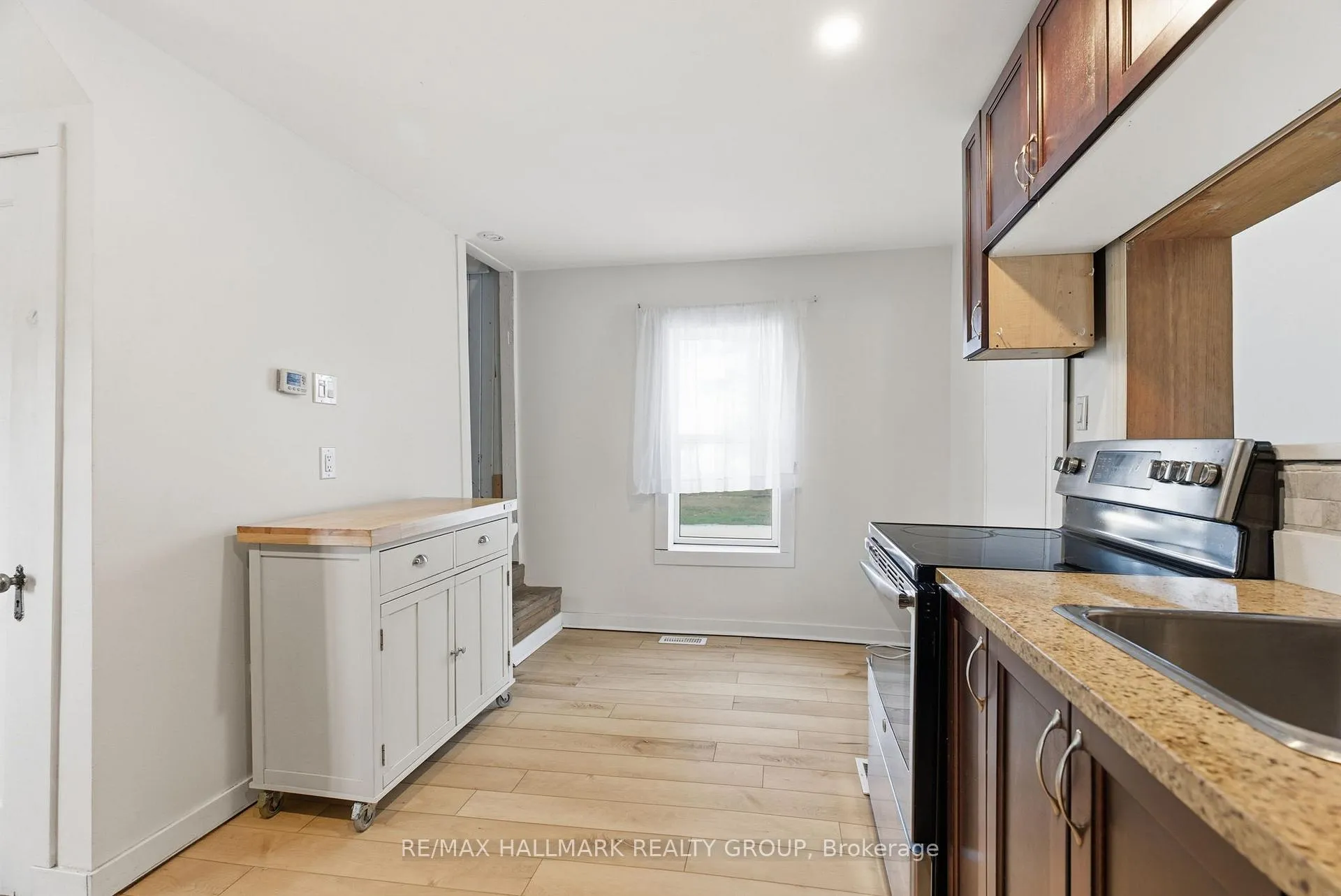 Photo 8 of 10450 Clark Road, North Dundas, North Dundas (Mountain) Twp — HOMEH