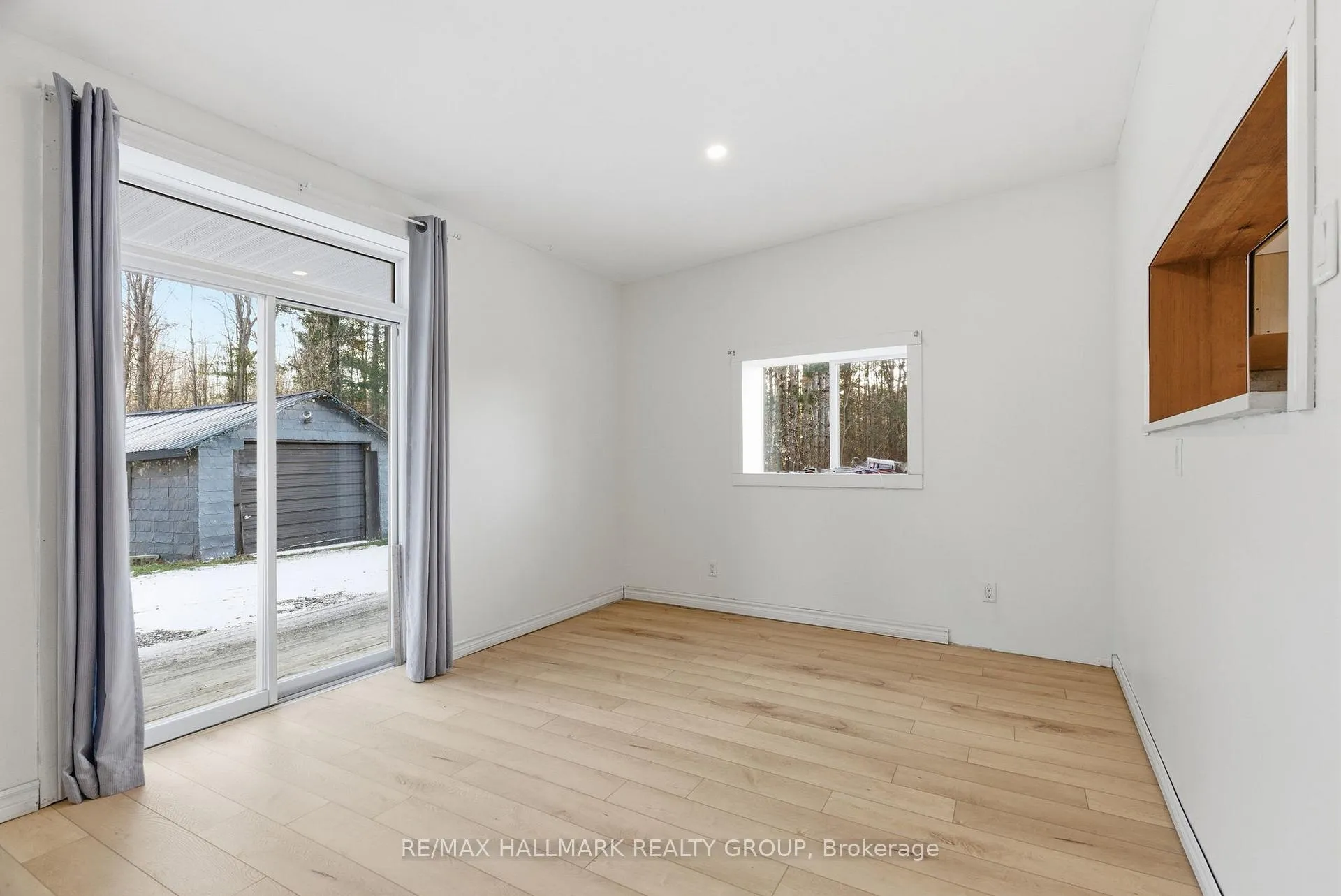 Photo 12 of 10450 Clark Road, North Dundas, North Dundas (Mountain) Twp — HOMEH