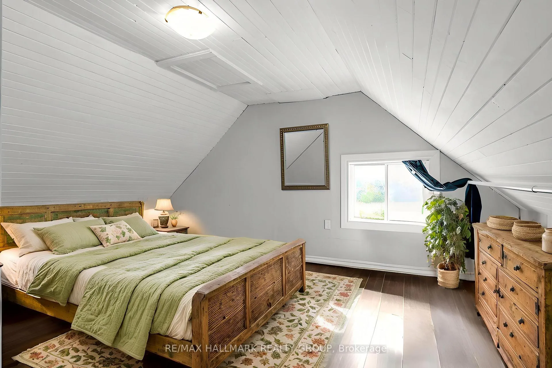 Photo 15 of 10450 Clark Road, North Dundas, North Dundas (Mountain) Twp — HOMEH