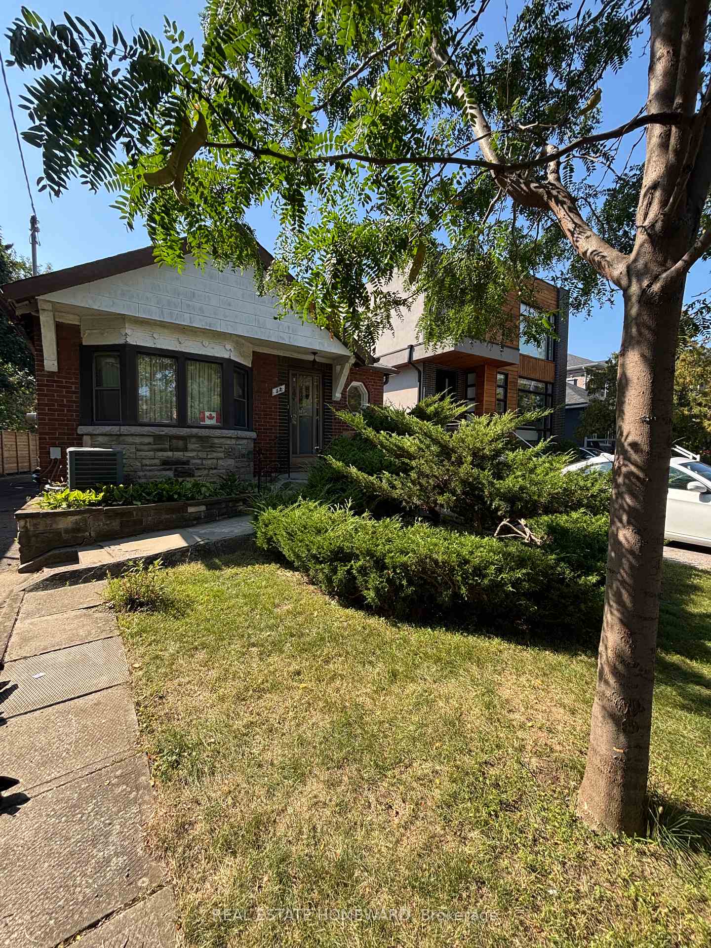 Photo 1 of 12 St Hubert Avenue, Toronto, Danforth Village-East York — HOMEH