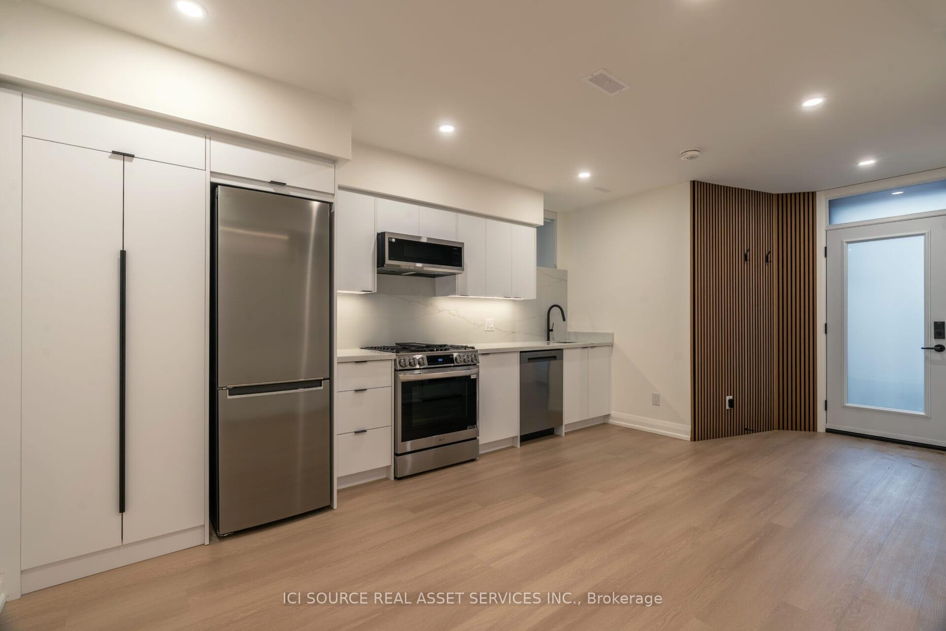 Photo 5 of Unit 4, 328 Shaw Street, Toronto, Trinity-Bellwoods — HOMEH