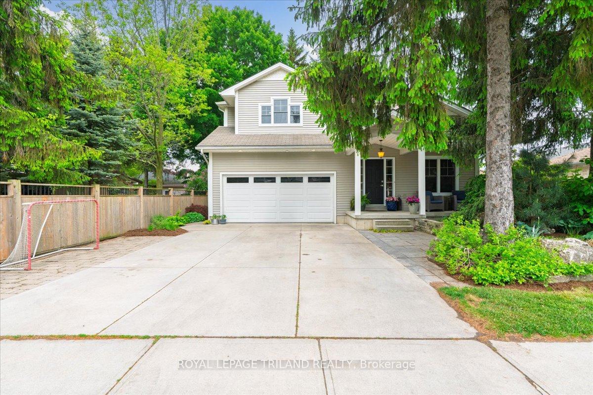 Photo 1 of 215 Deruiter Drive, Strathroy-Caradoc, NE — HOMEH
