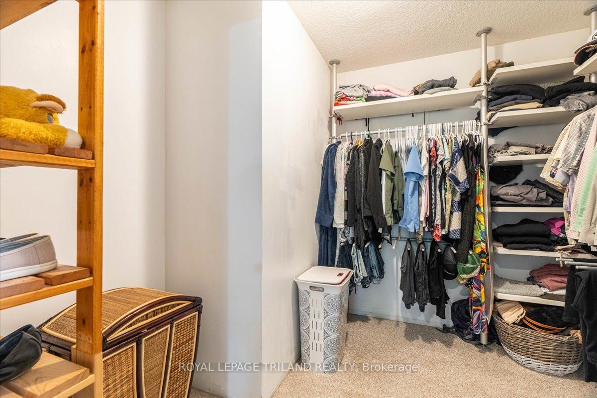 Photo 27 of 215 Deruiter Drive, Strathroy-Caradoc, NE — HOMEH