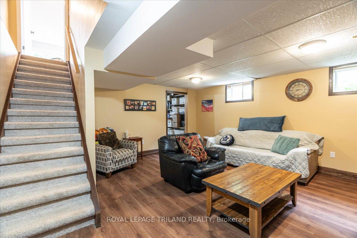 Photo 38 of 215 Deruiter Drive, Strathroy-Caradoc, NE — HOMEH
