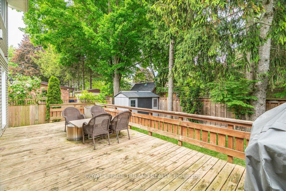 Photo 49 of 215 Deruiter Drive, Strathroy-Caradoc, NE — HOMEH