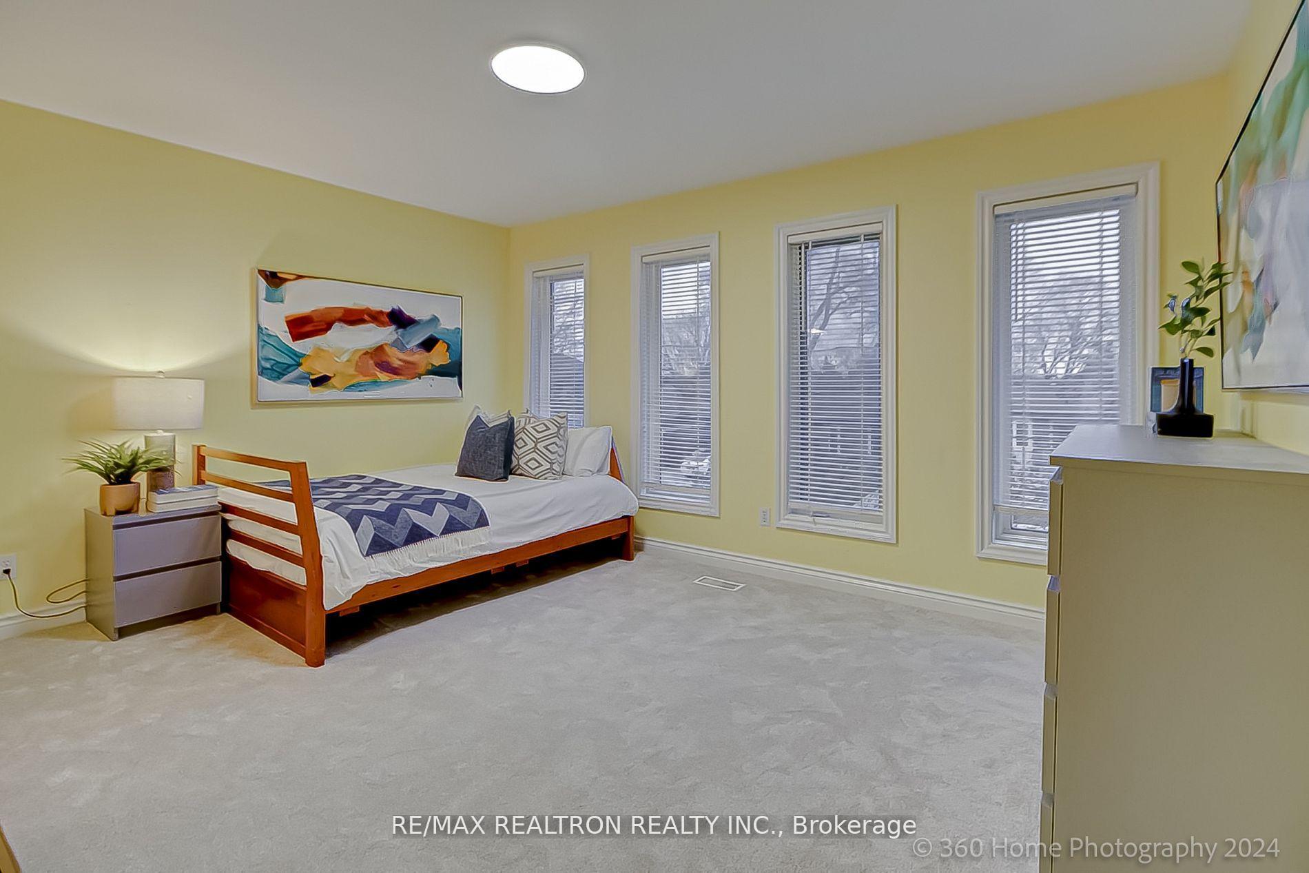 Photo 24 of 100 Baycrest Avenue, Toronto, Englemount-Lawrence — HOMEH