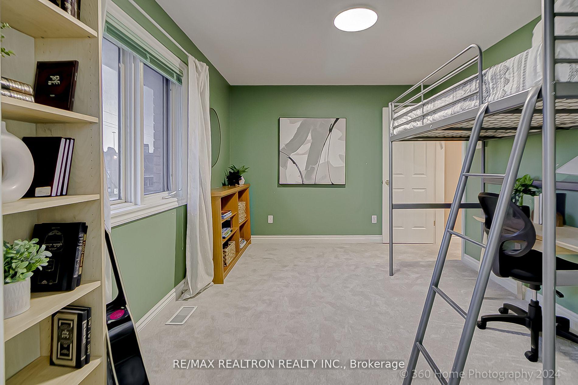 Photo 26 of 100 Baycrest Avenue, Toronto, Englemount-Lawrence — HOMEH
