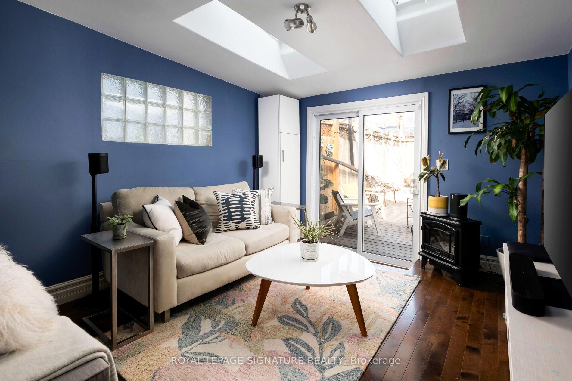 Photo 15 of 72 Mitchell Avenue, Toronto, Niagara — HOMEH