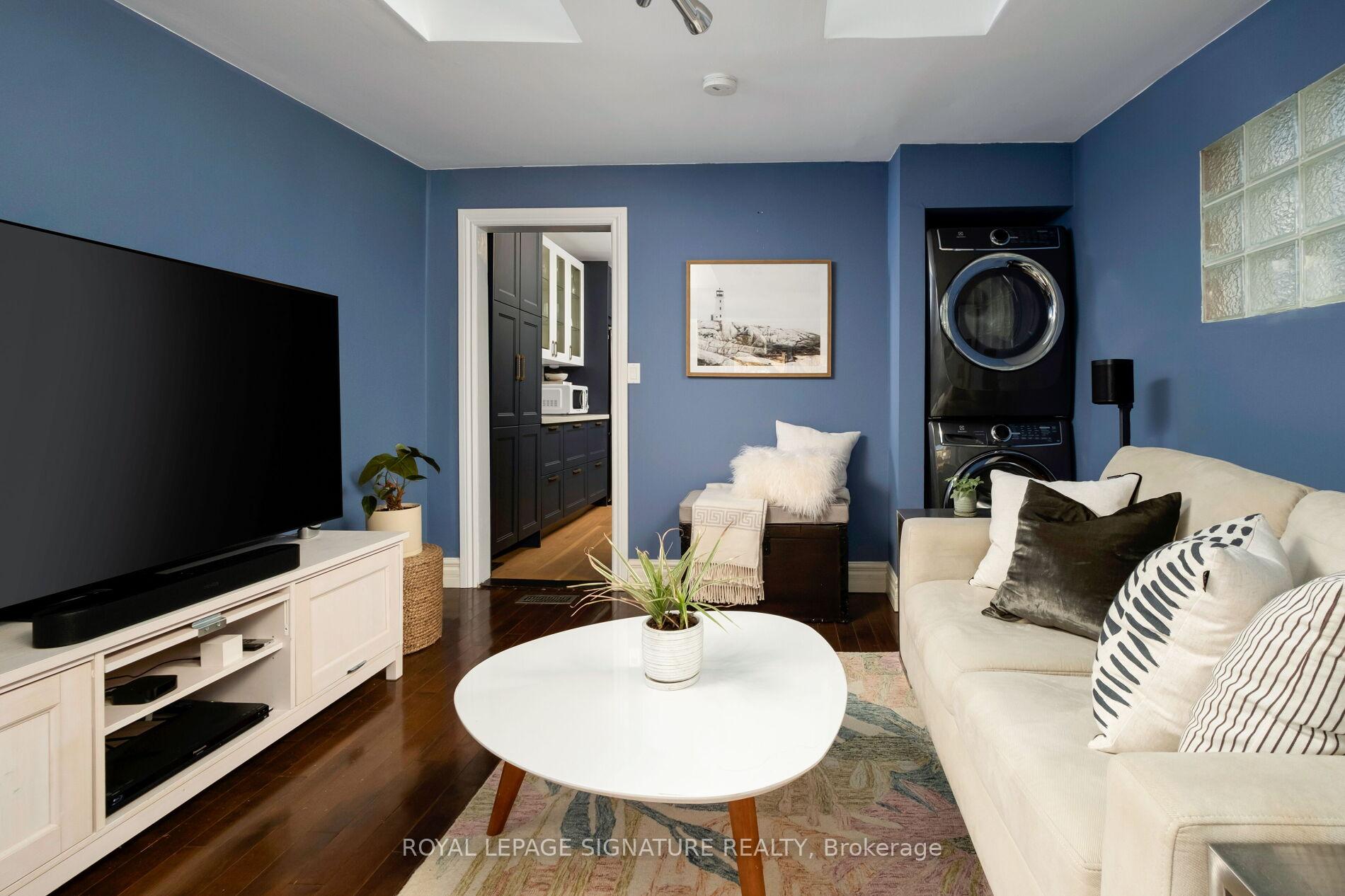 Photo 16 of 72 Mitchell Avenue, Toronto, Niagara — HOMEH