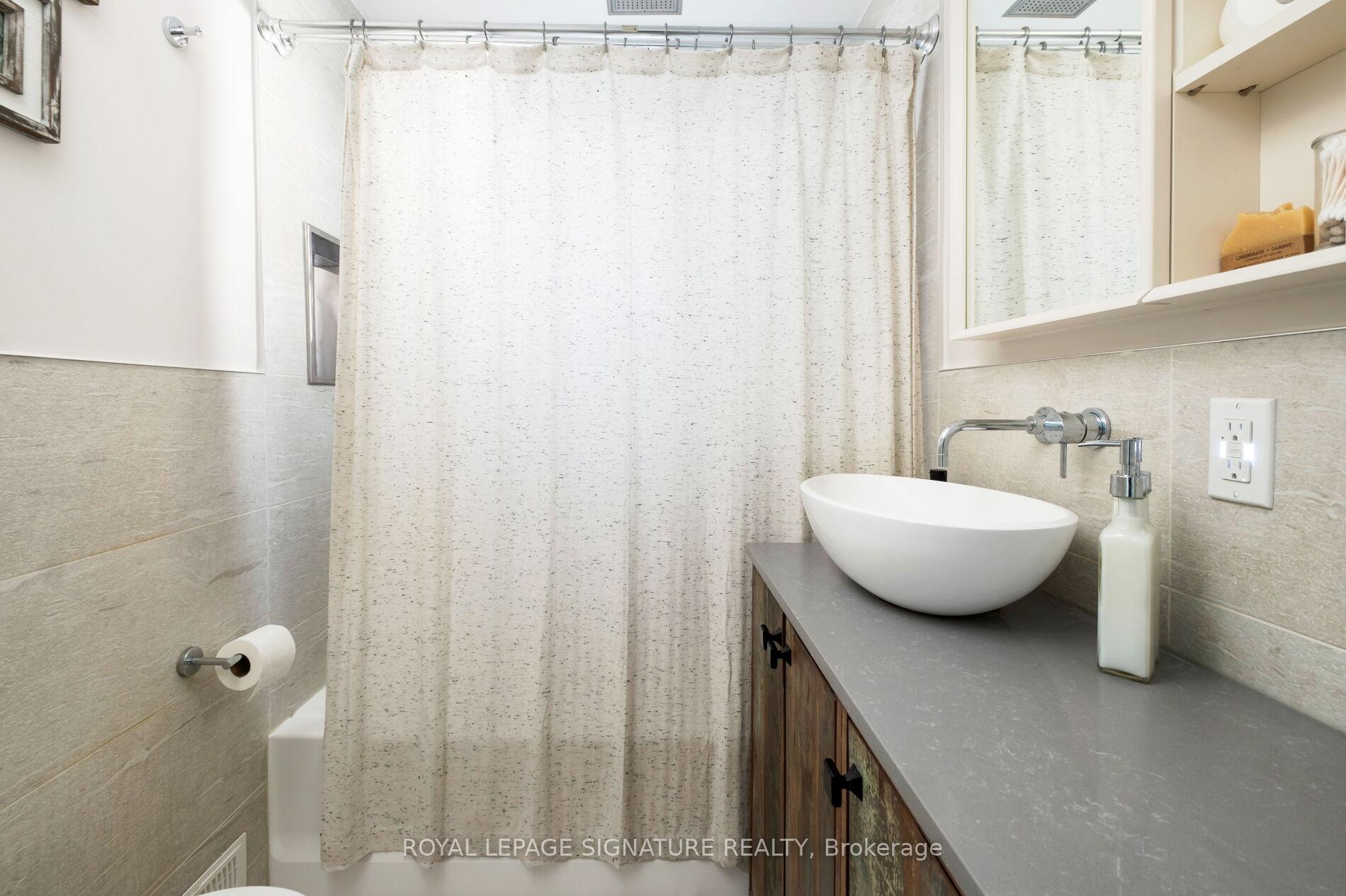 Photo 22 of 72 Mitchell Avenue, Toronto, Niagara — HOMEH