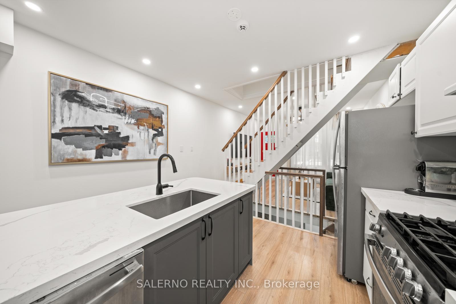 Photo 16 of 191 Barker Avenue, Toronto, Woodbine-Lumsden — HOMEH