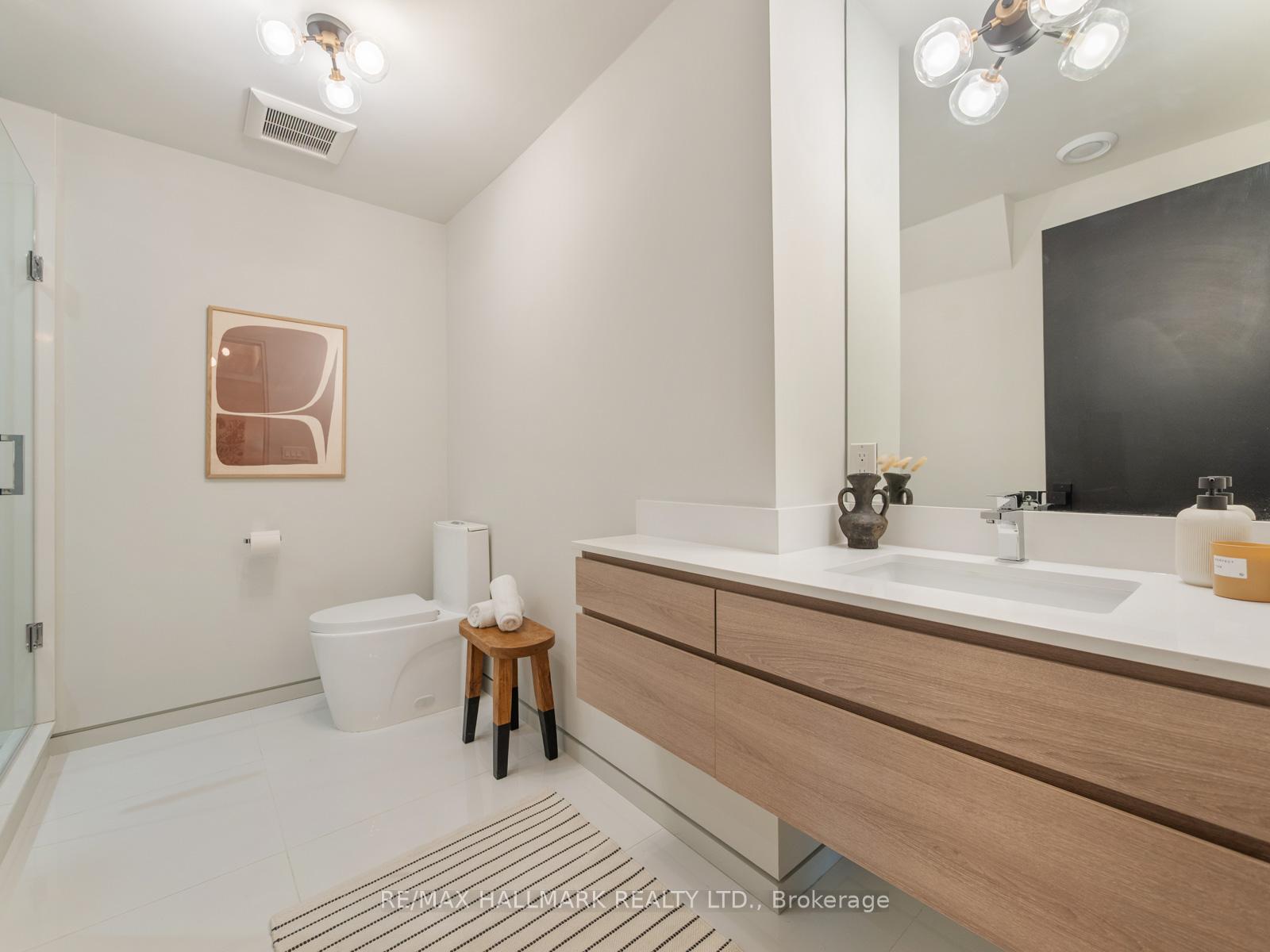Photo 22 of 37 Grandview Avenue, Toronto, North Riverdale — HOMEH