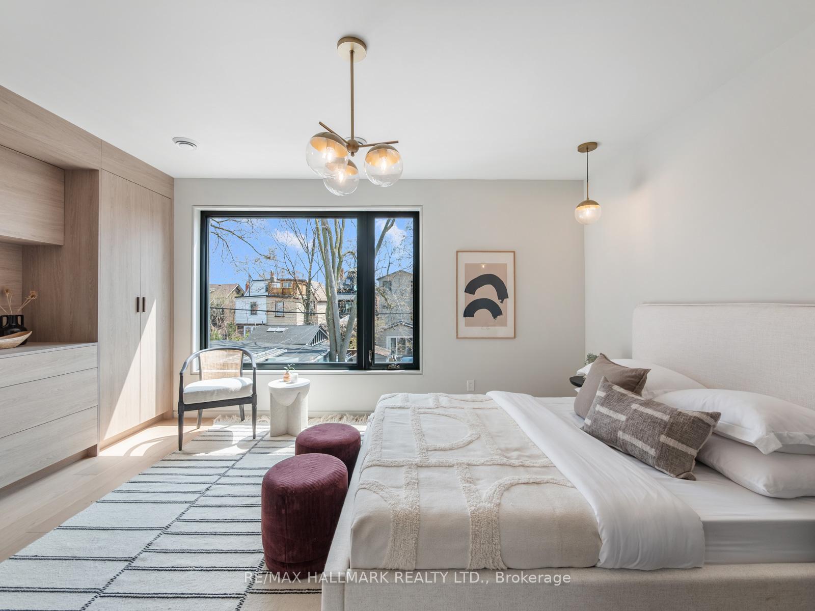 Photo 23 of 37 Grandview Avenue, Toronto, North Riverdale — HOMEH